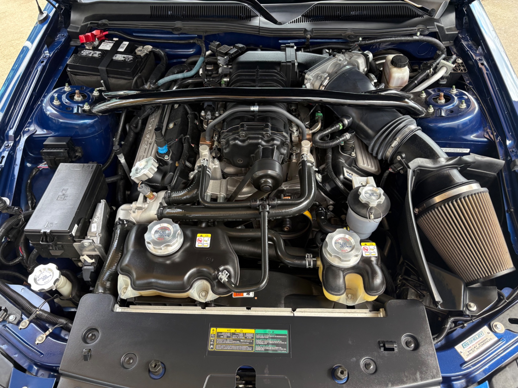 Vehicle photo 30