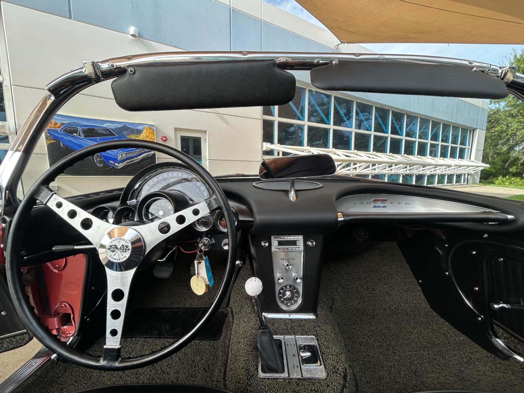 Vehicle photo 38