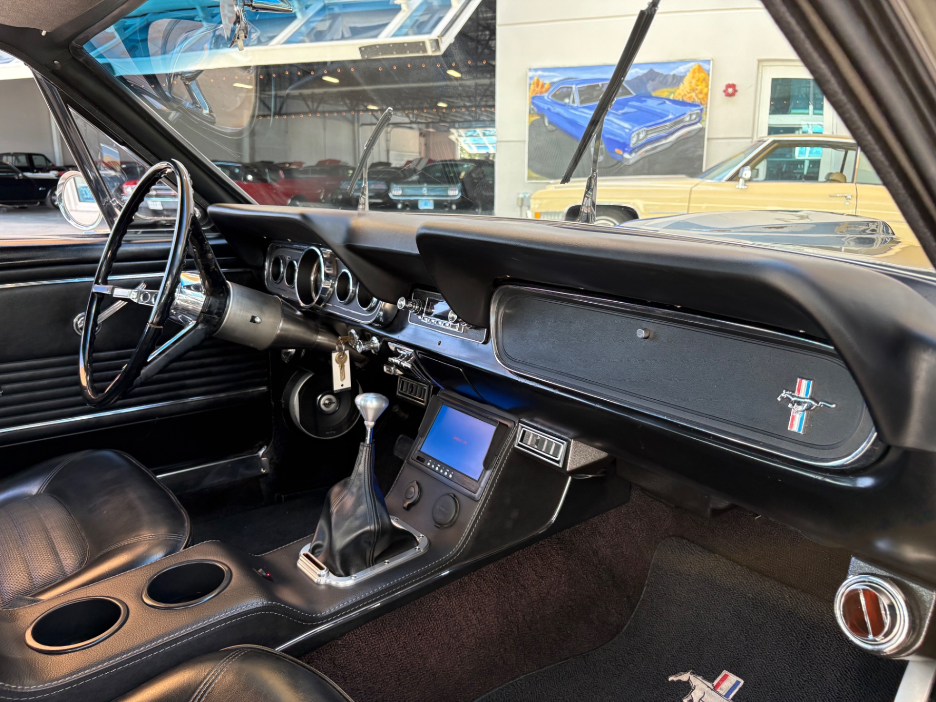 Vehicle photo 39