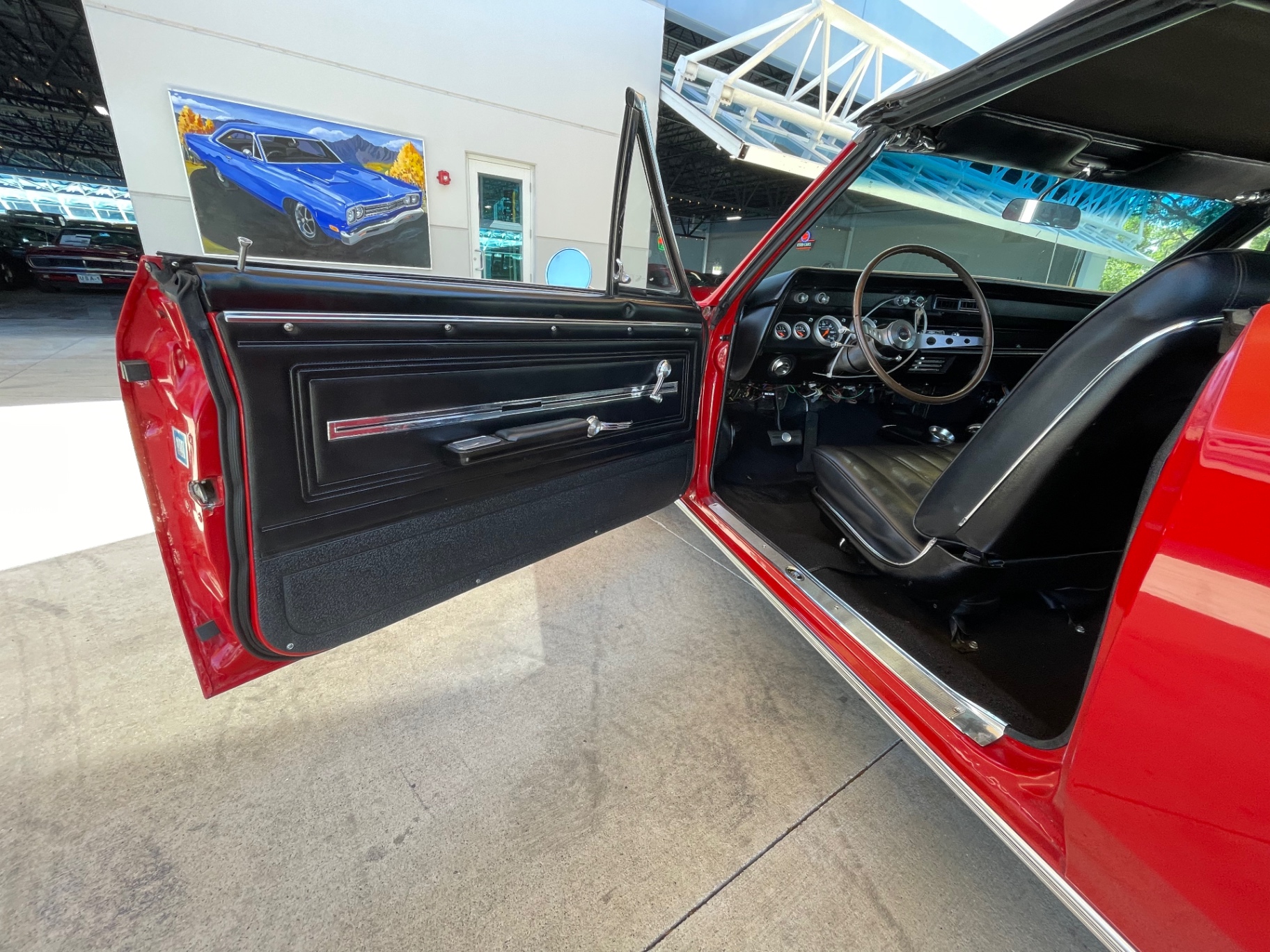 Vehicle photo 47