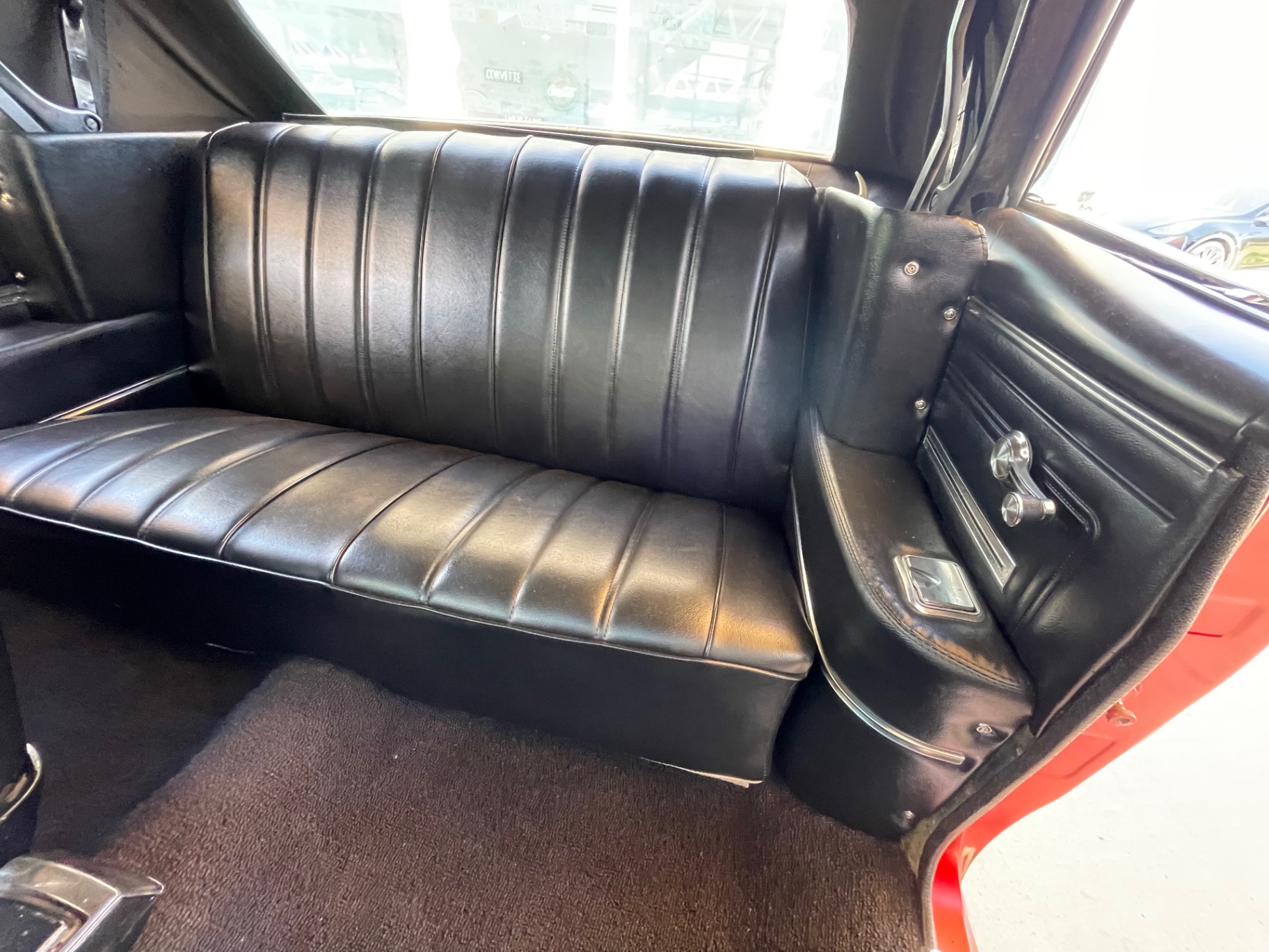 Vehicle photo 39