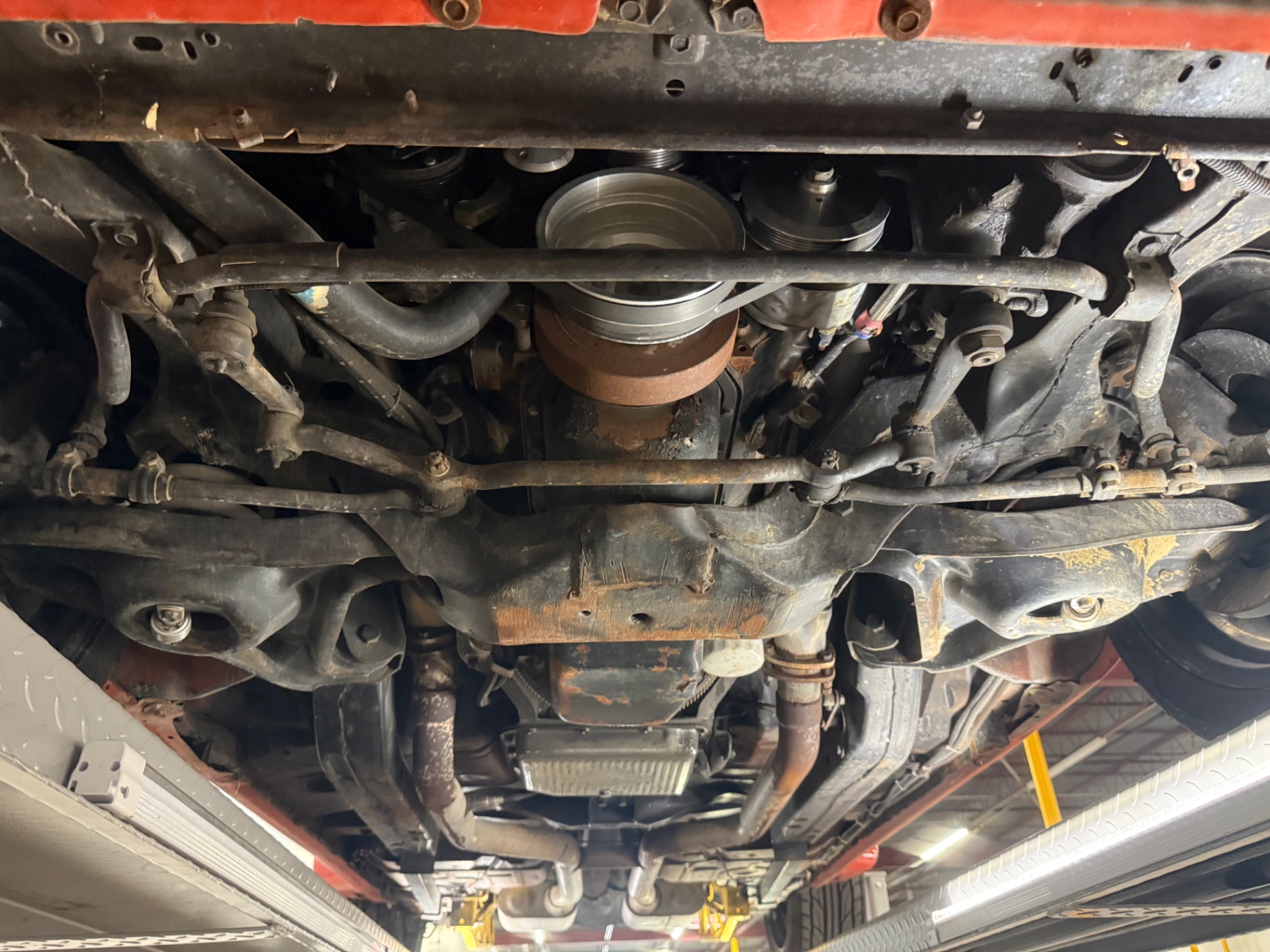 Vehicle photo 29