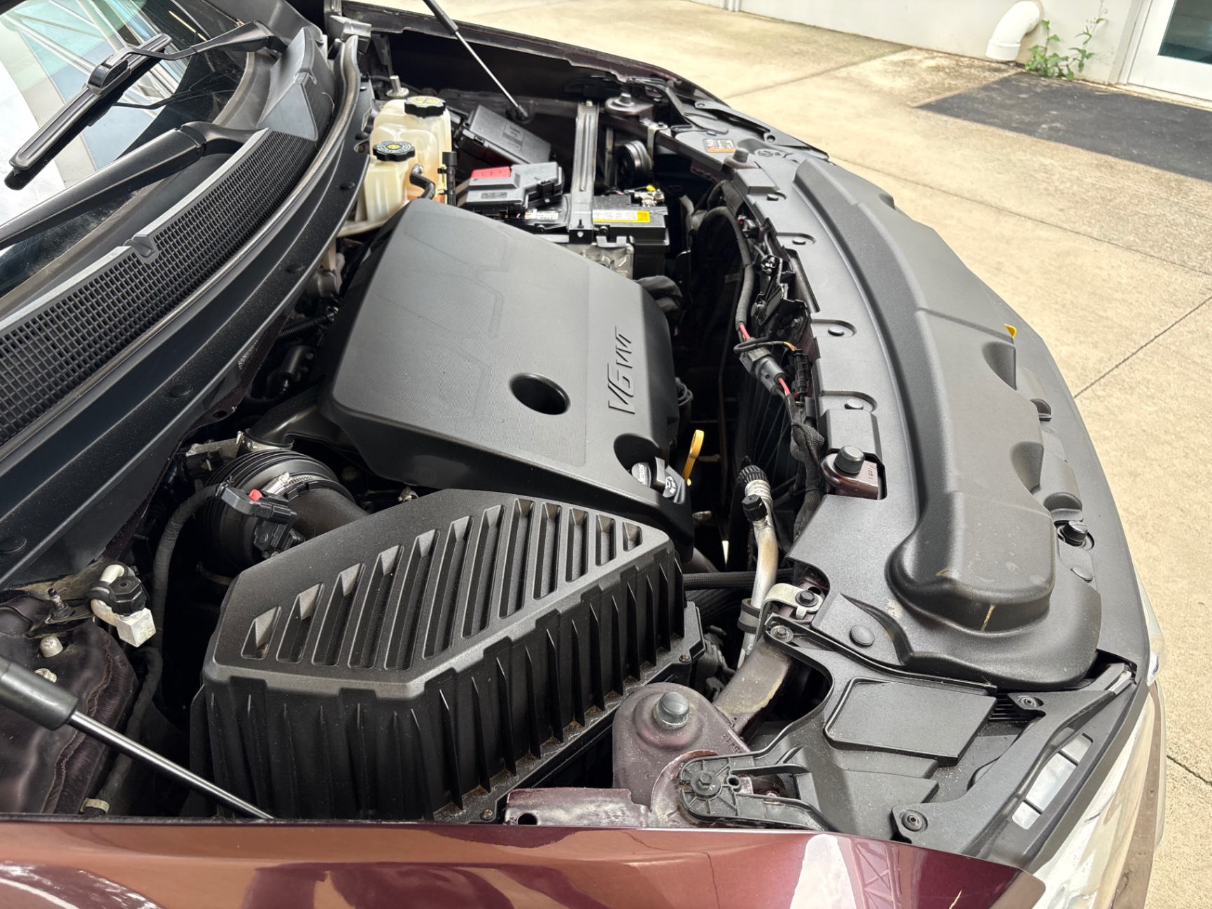 Vehicle photo 25