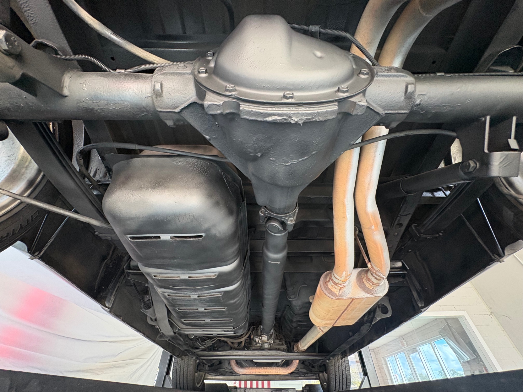 Vehicle photo 42