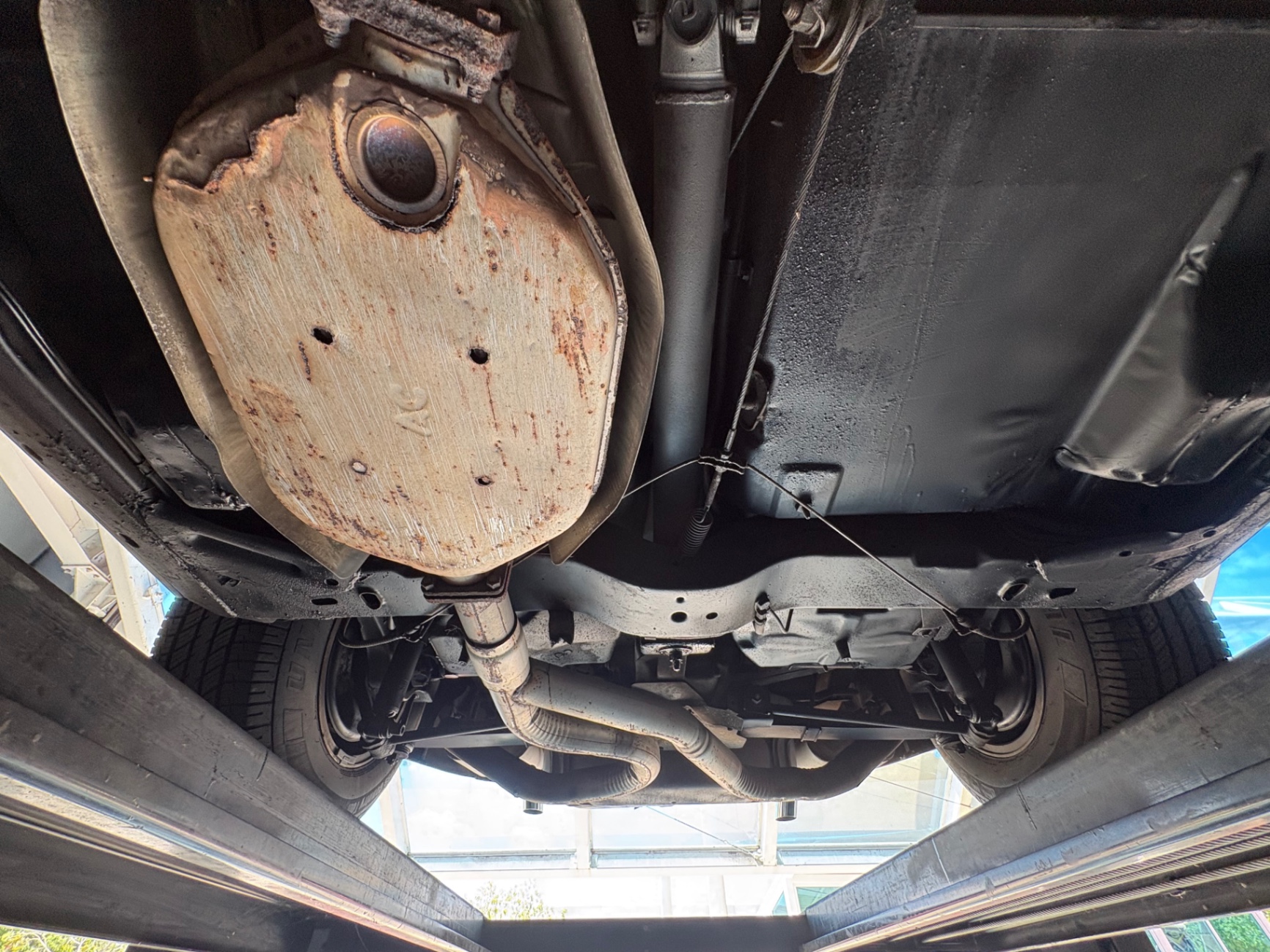 Vehicle photo 53