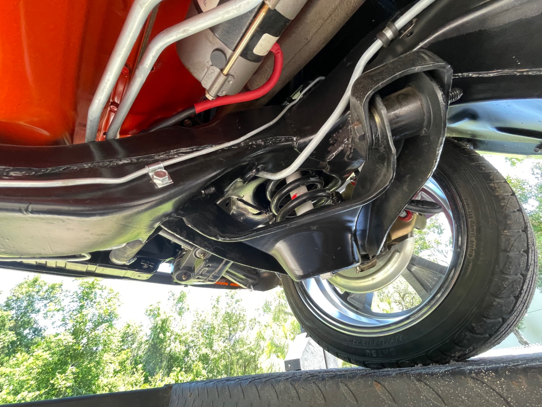 Vehicle photo 45