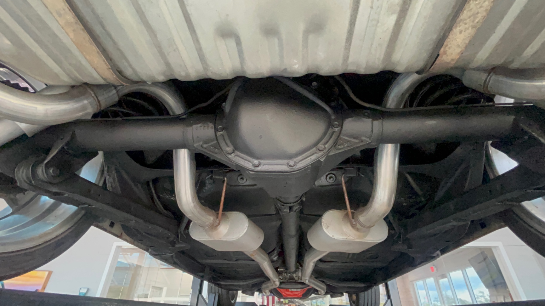 Vehicle photo 62