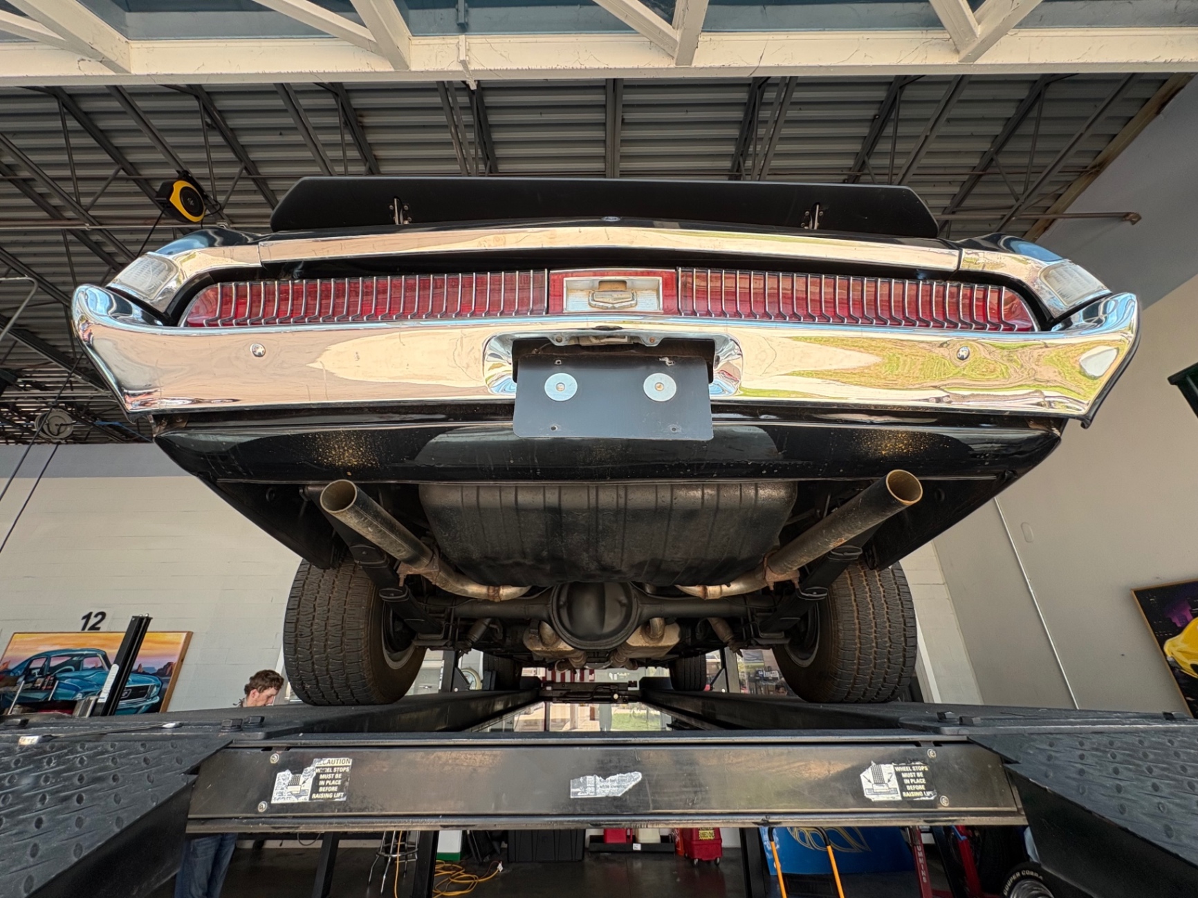 Vehicle photo 41
