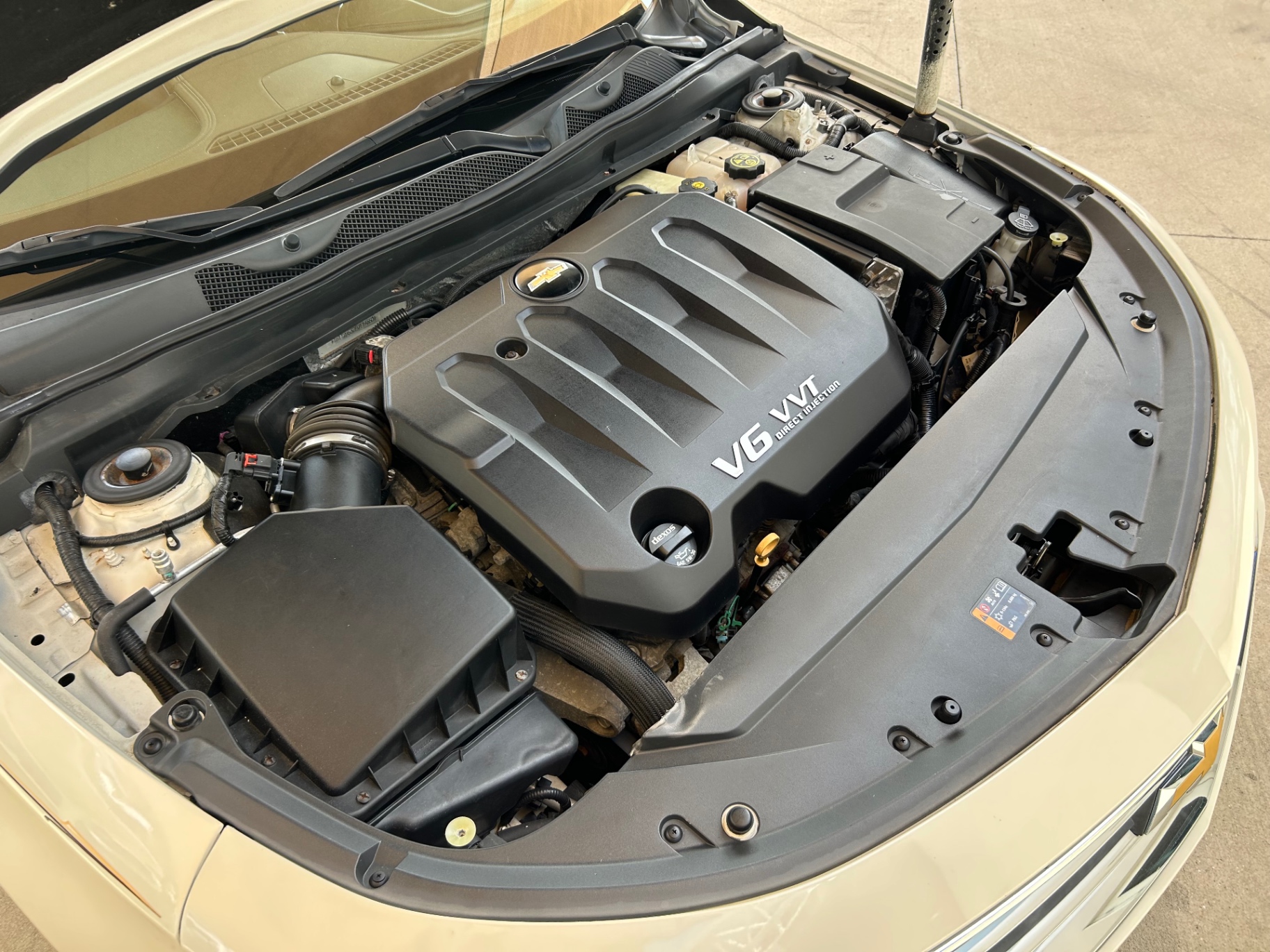 Vehicle photo 25