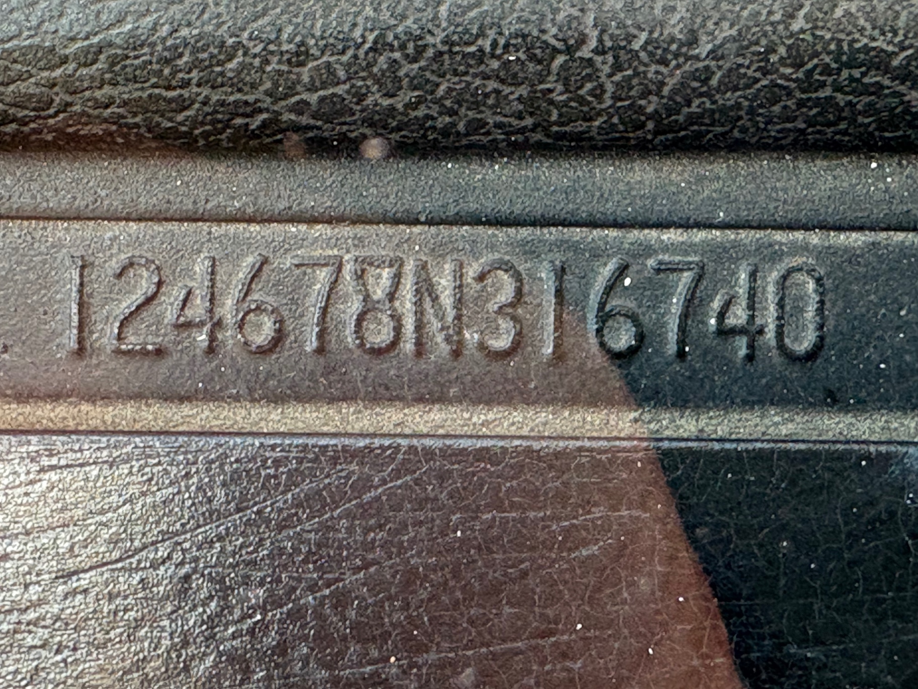 Vehicle photo 28