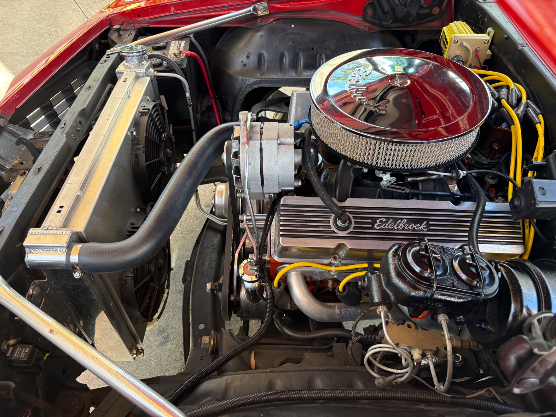 Vehicle photo 33