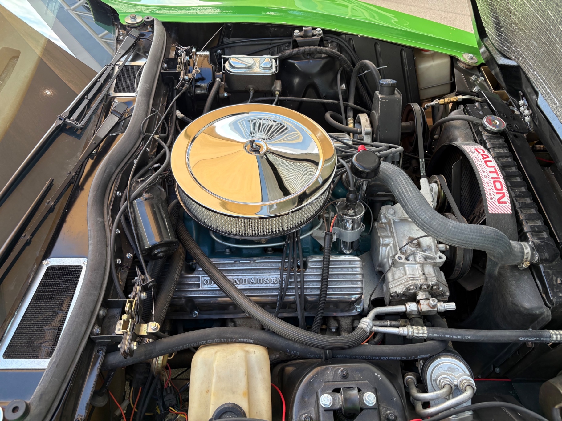 Vehicle photo 30