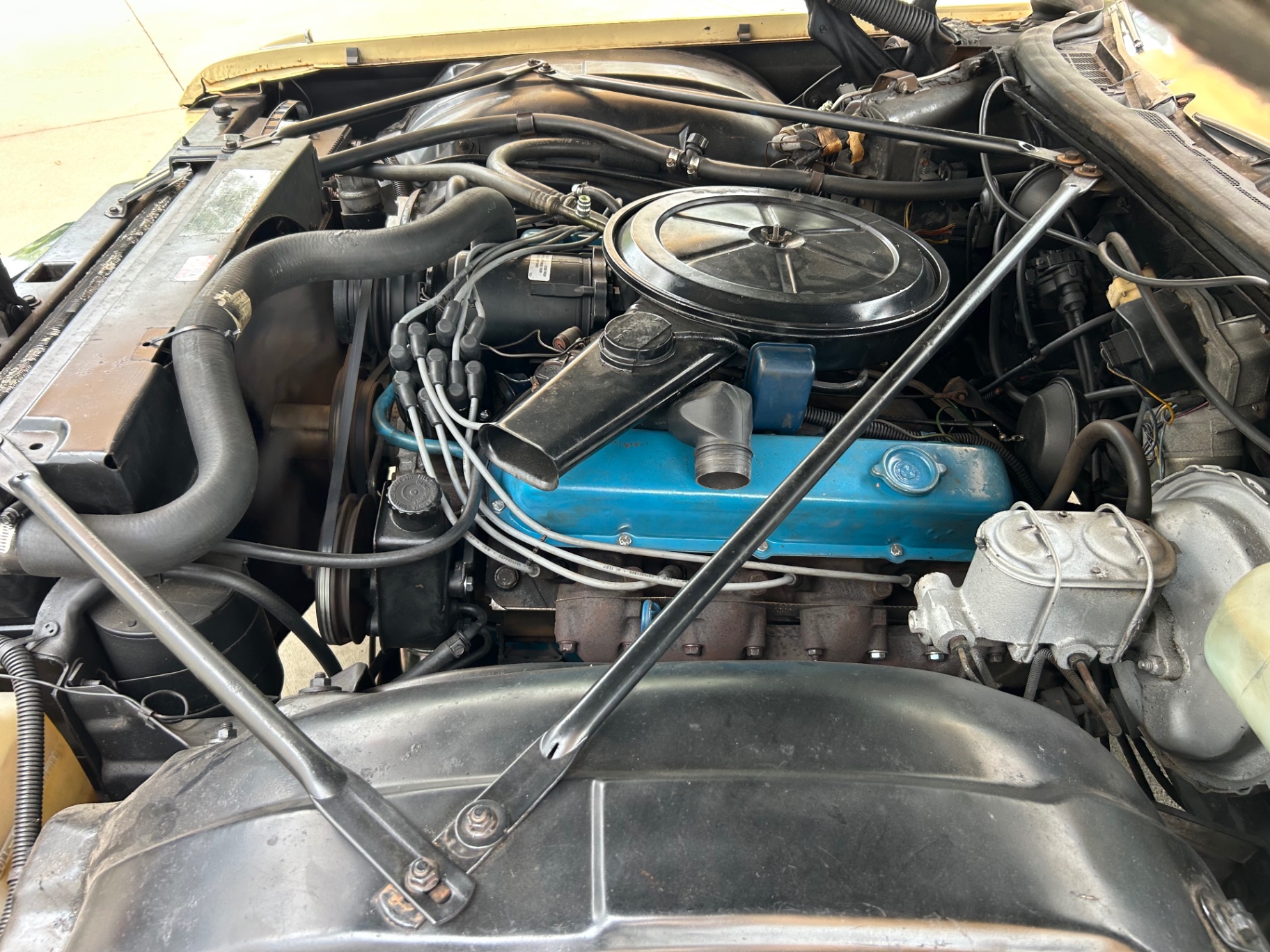 Vehicle photo 29