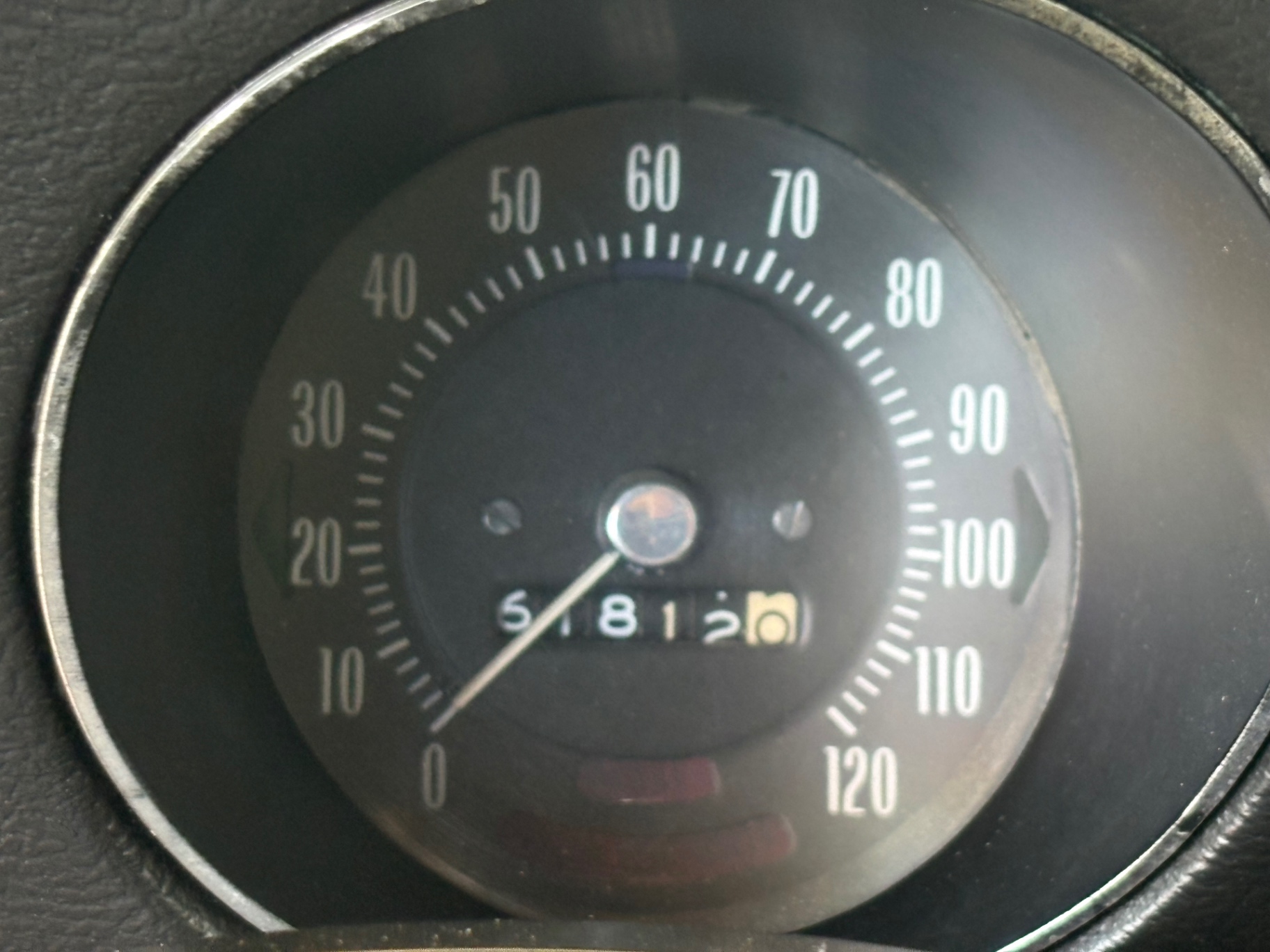 Vehicle photo 26