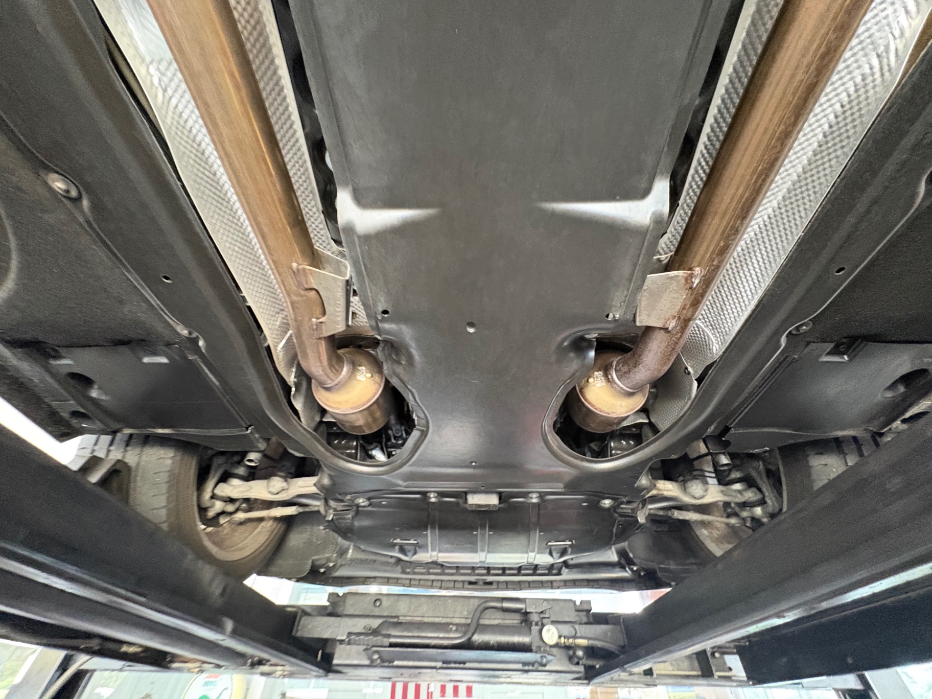 Vehicle photo 47