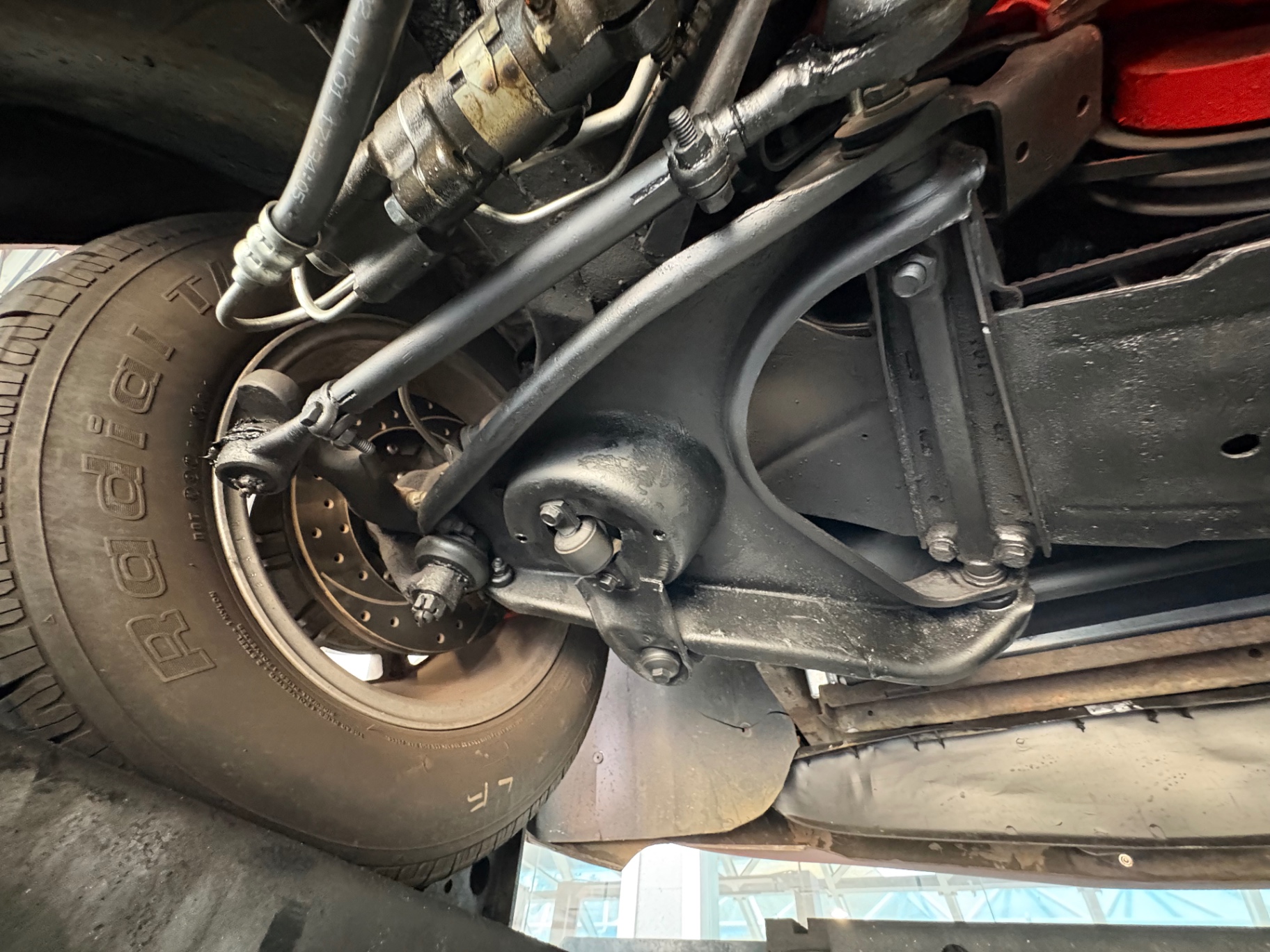 Vehicle photo 50