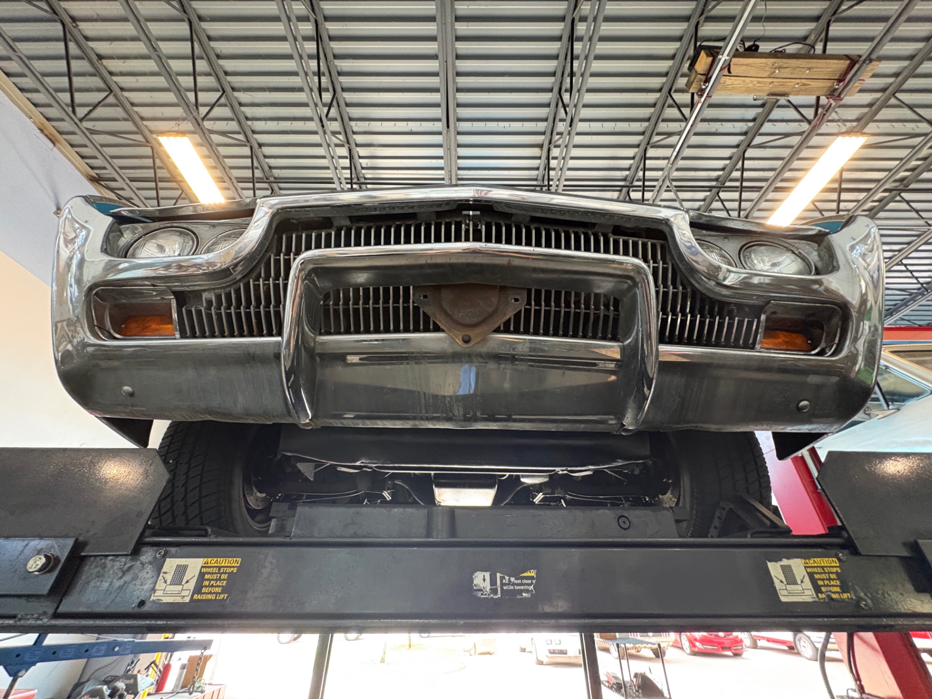 Vehicle photo 53