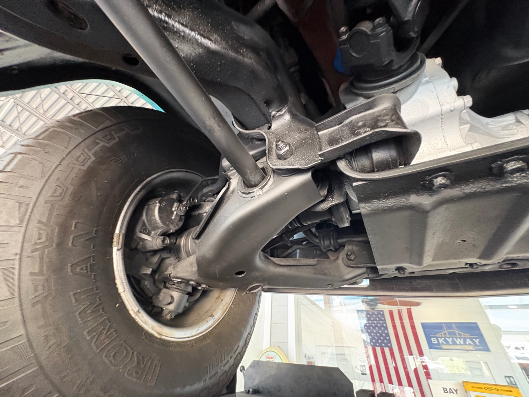 Vehicle photo 49