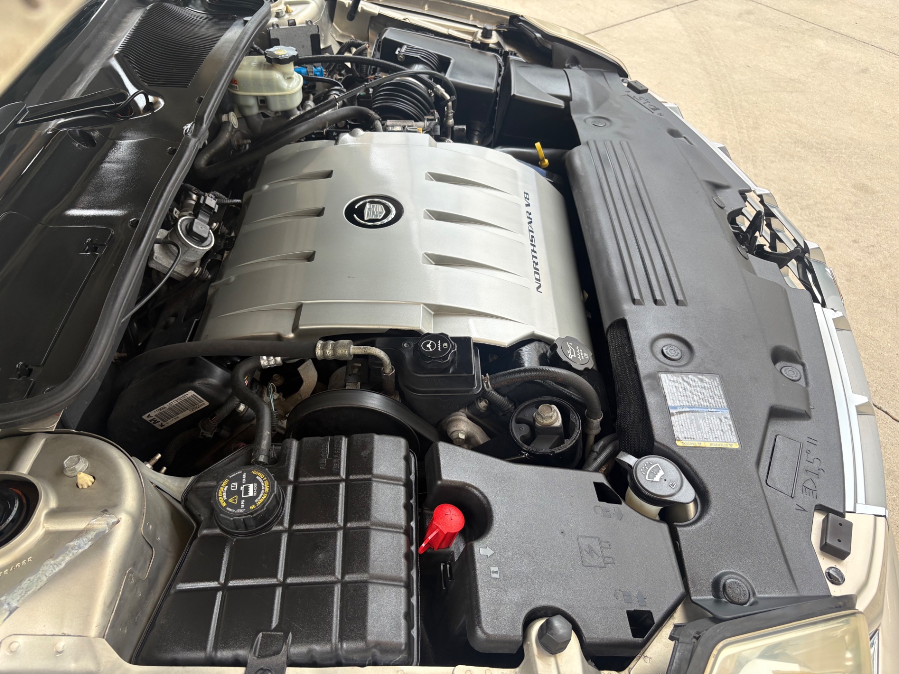 Vehicle photo 24