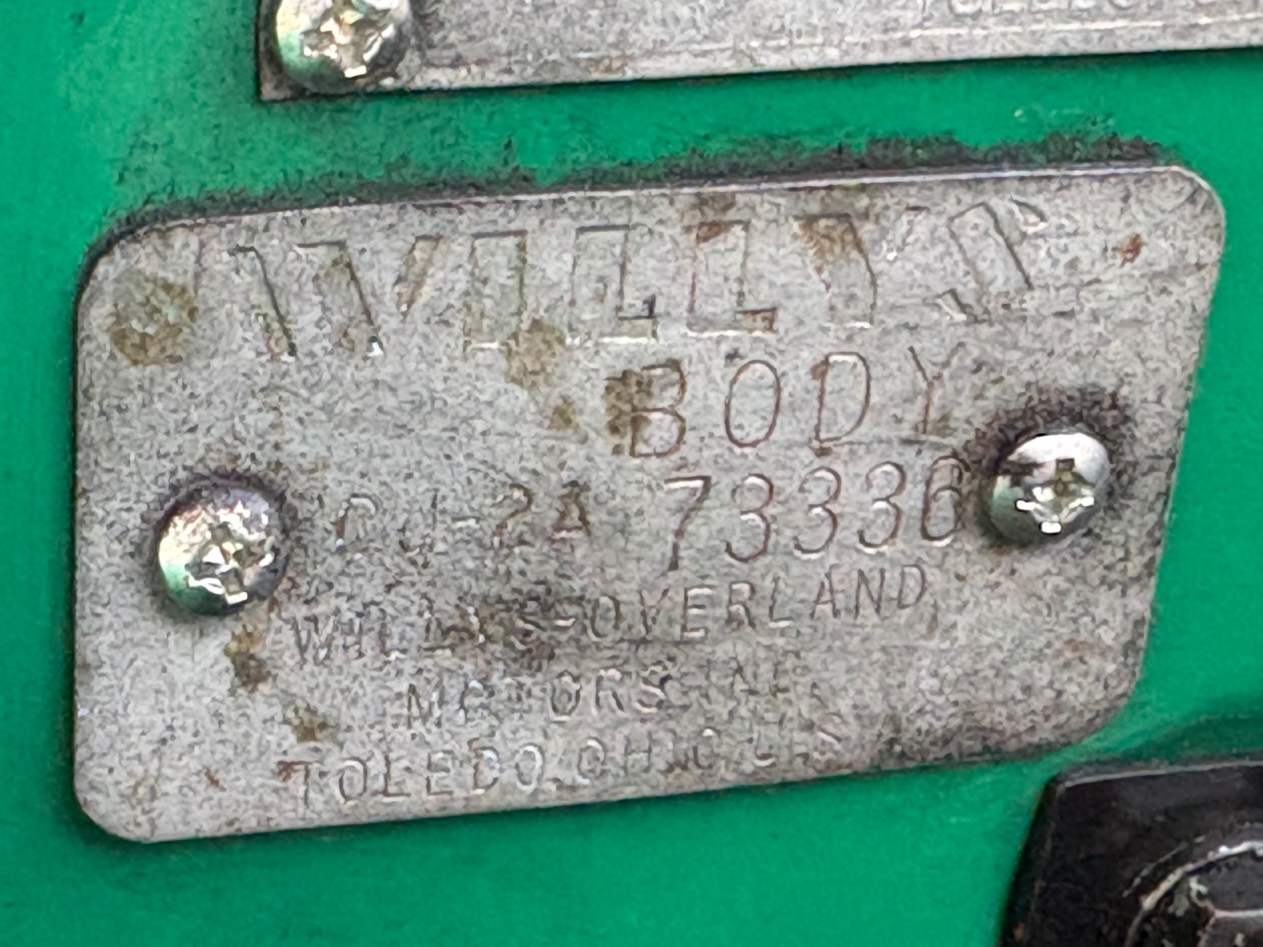 Vehicle photo 25