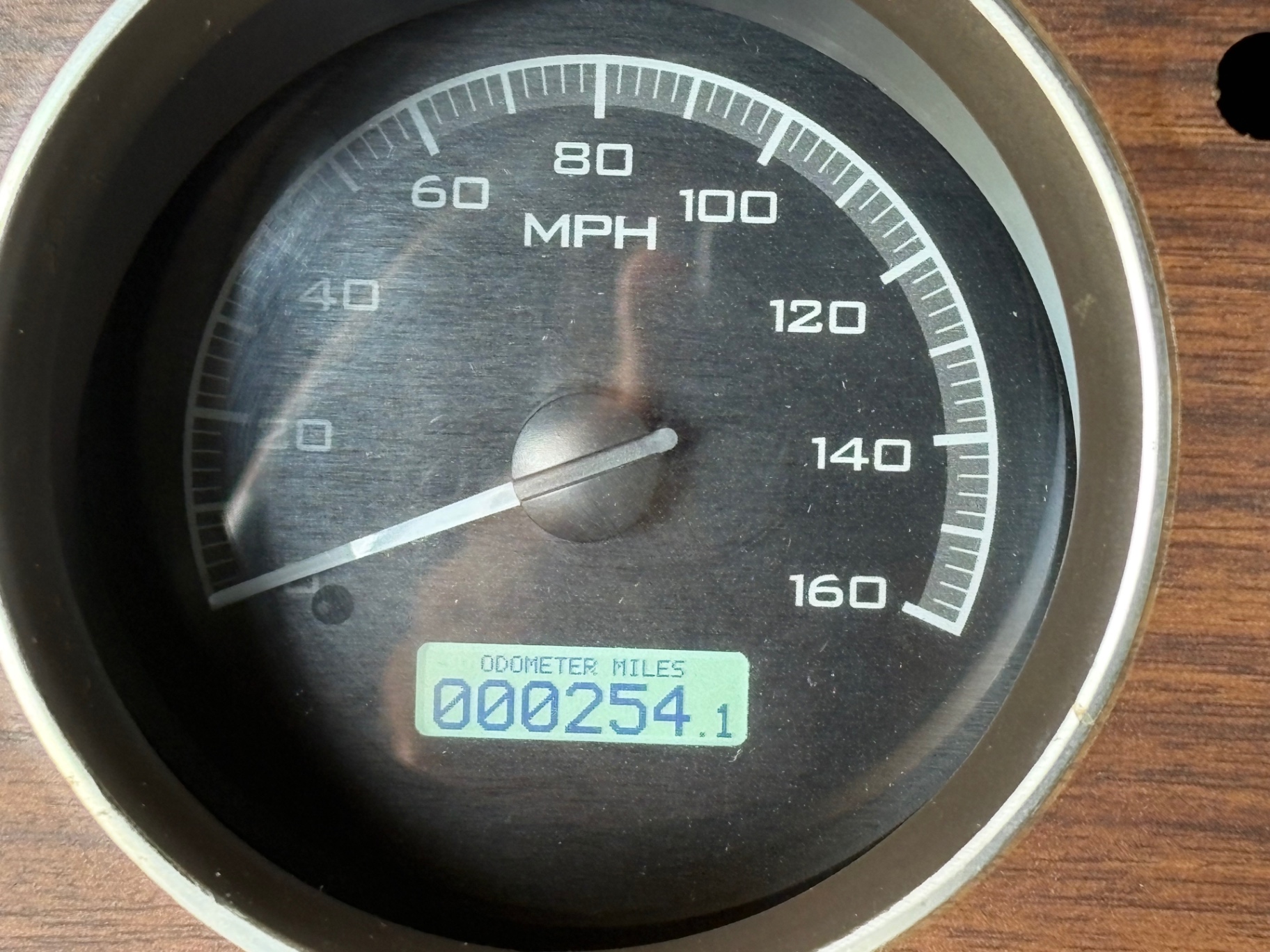 Vehicle photo 28