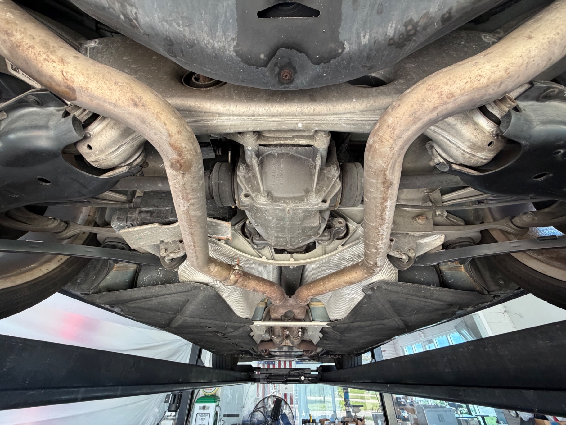 Vehicle photo 48