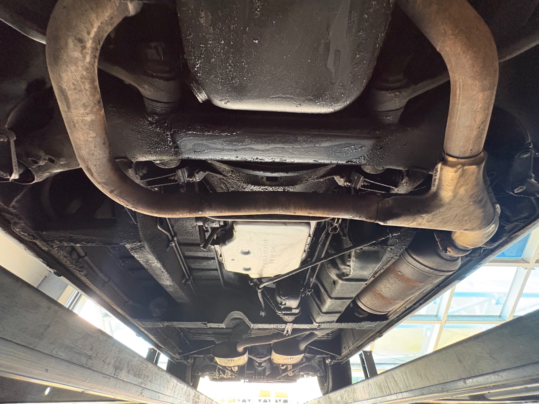 Vehicle photo 60