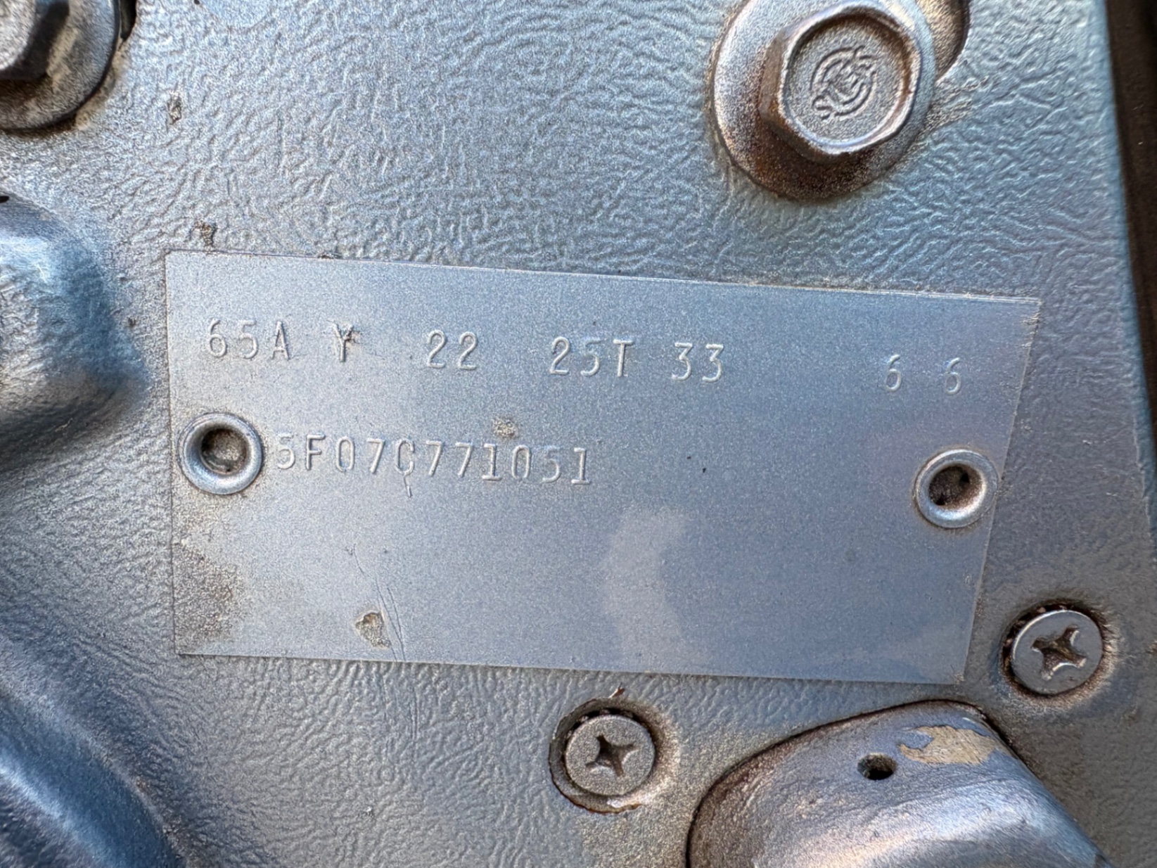 Vehicle photo 28