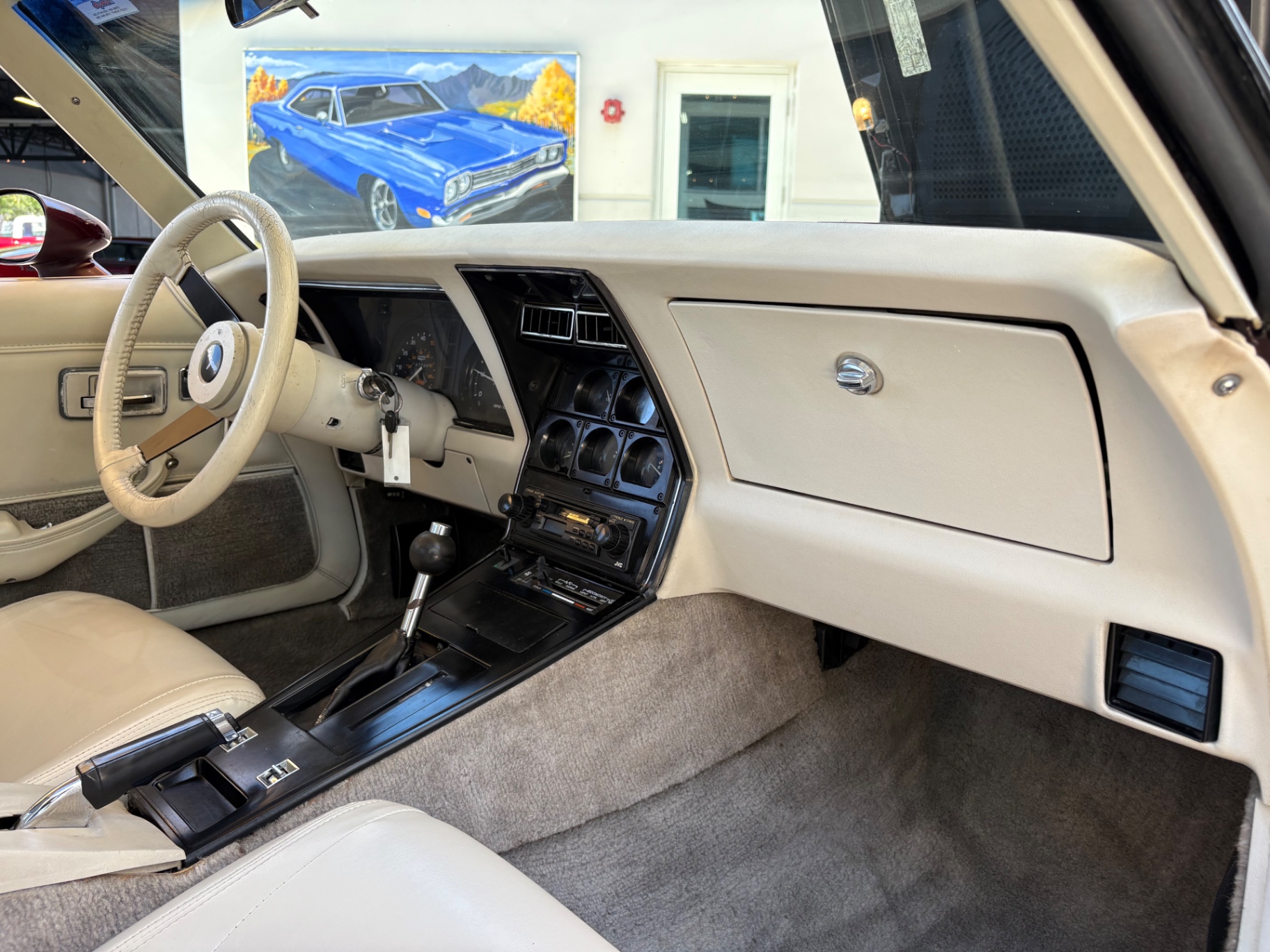 Vehicle photo 36