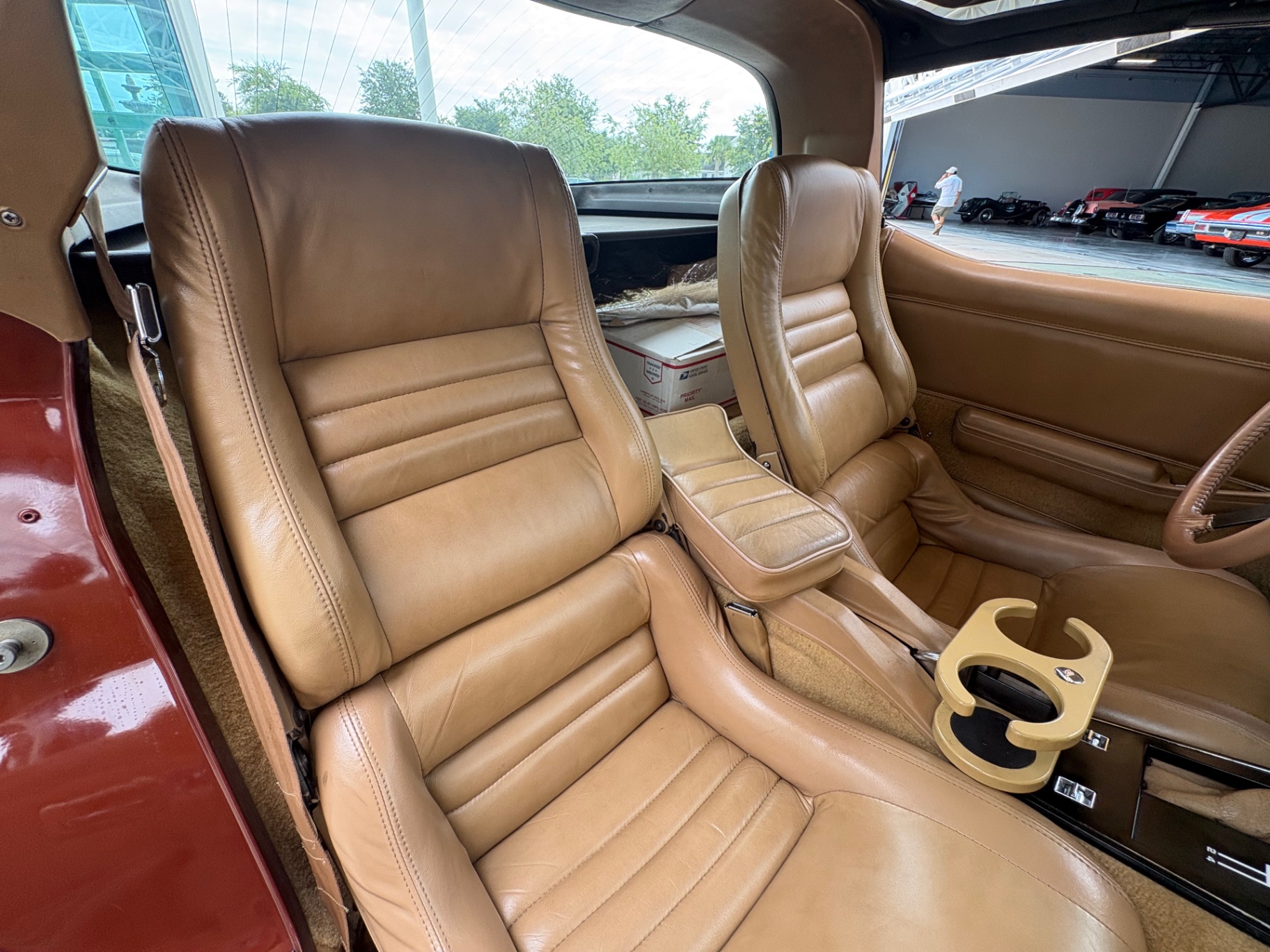 Vehicle photo 40