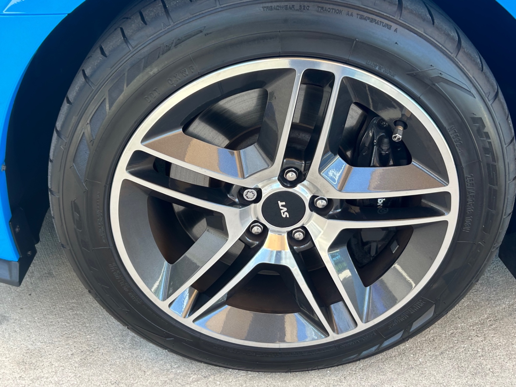 Vehicle photo 18
