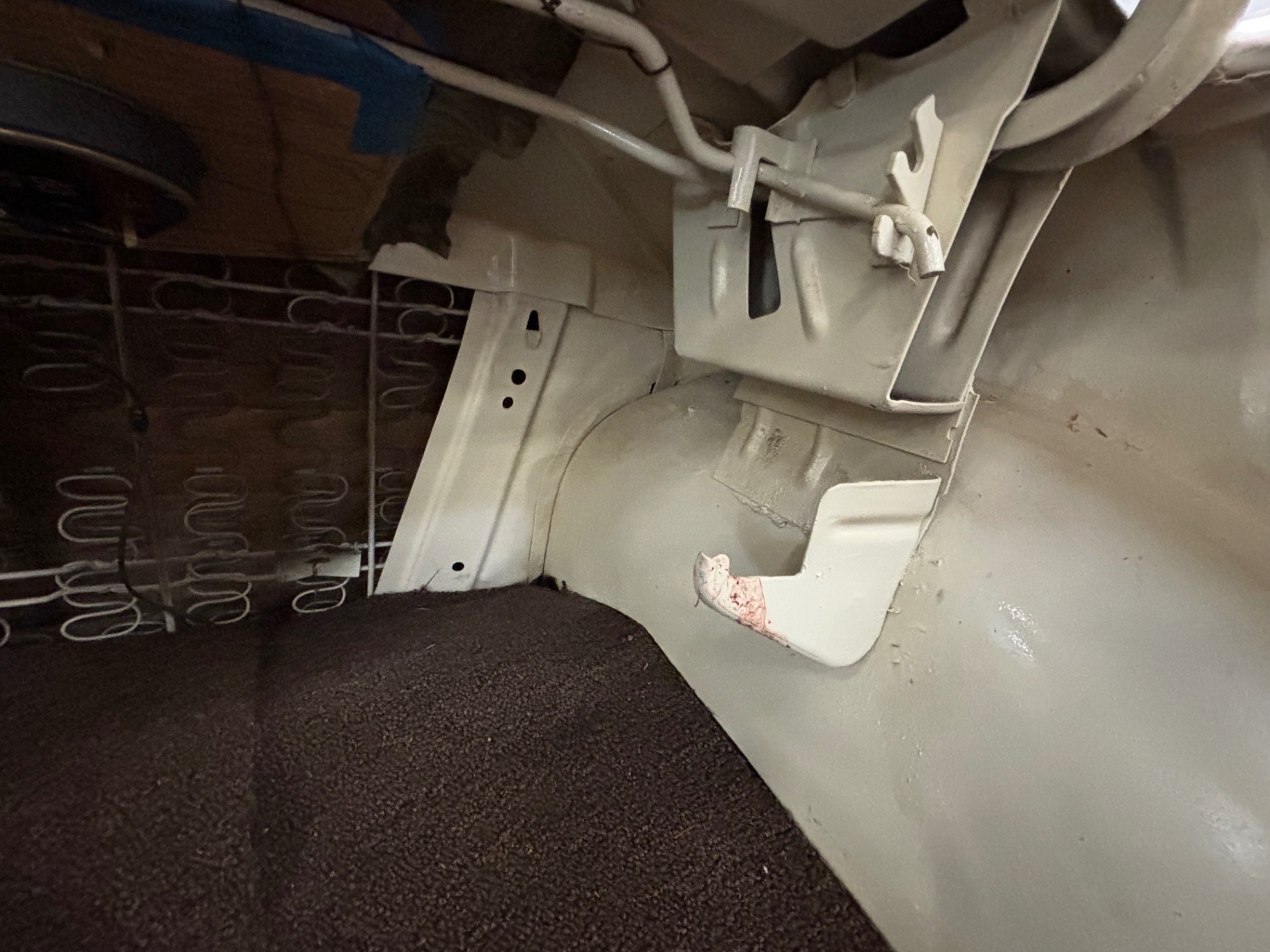 Vehicle photo 39