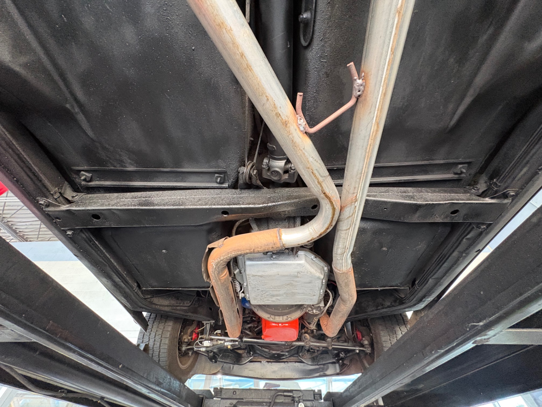 Vehicle photo 47