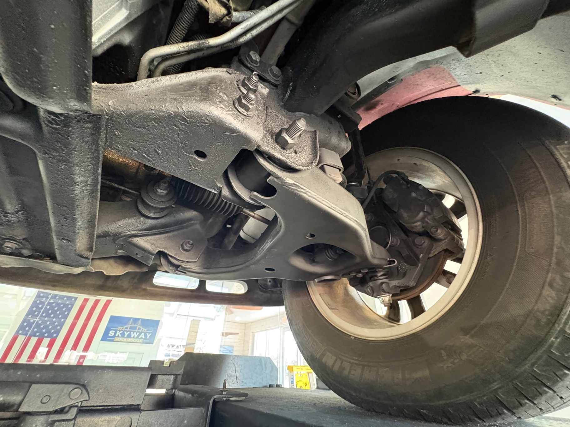 Vehicle photo 48