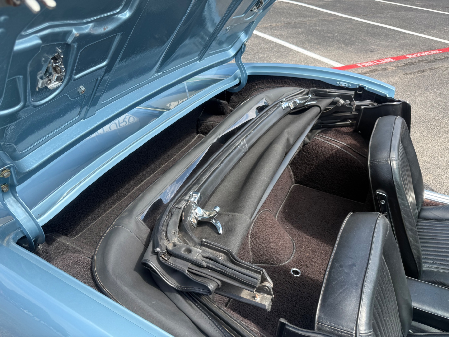 Vehicle photo 42