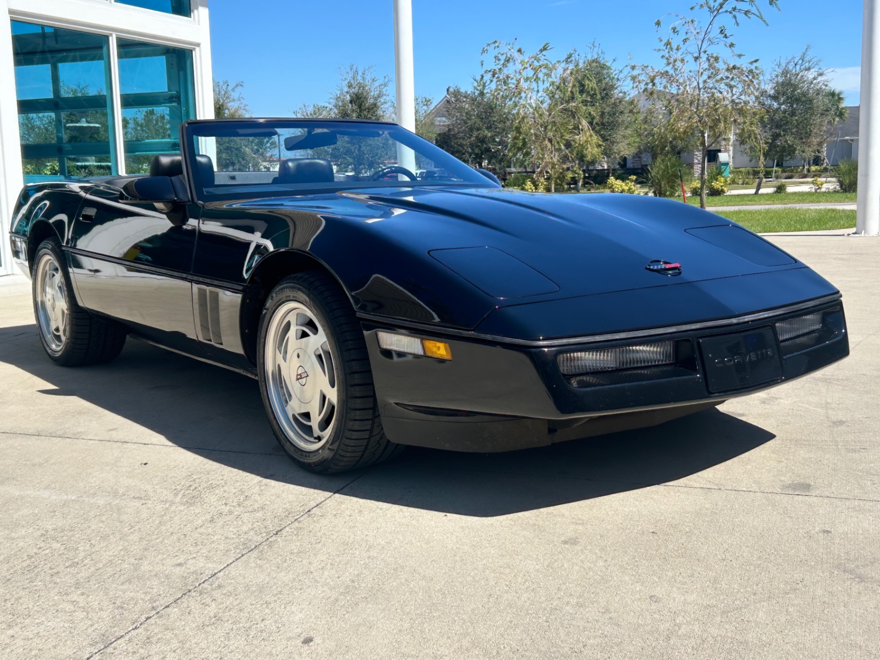 1989 Chevrolet Corvette null photo 3