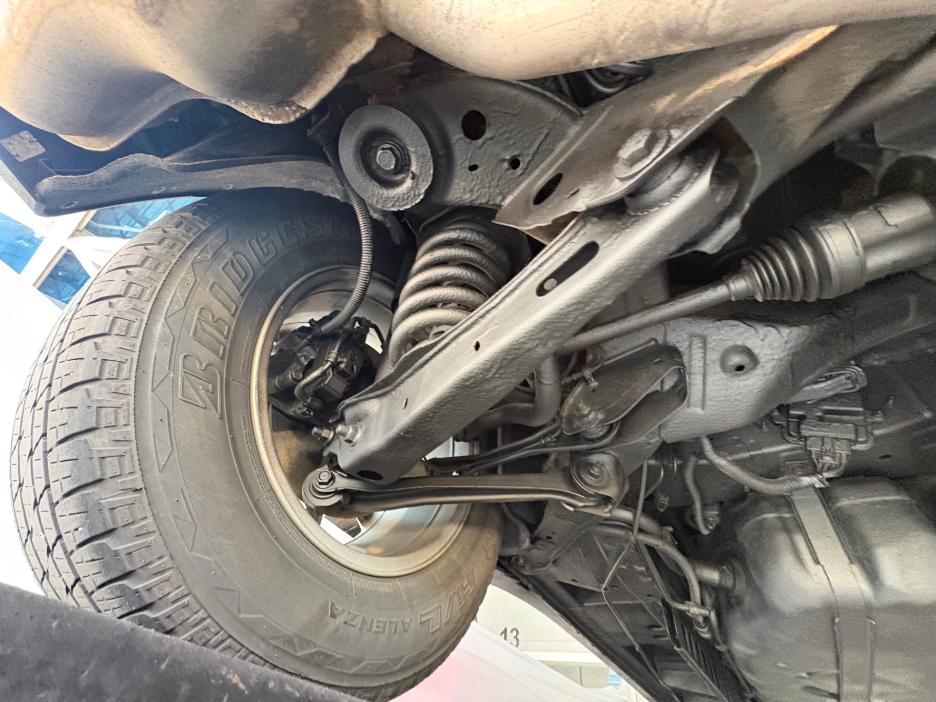 Vehicle photo 50