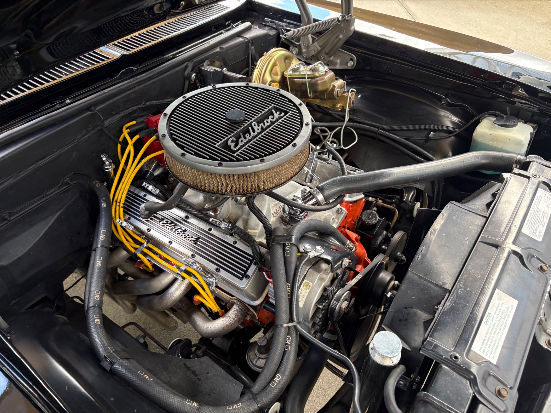 Vehicle photo 30