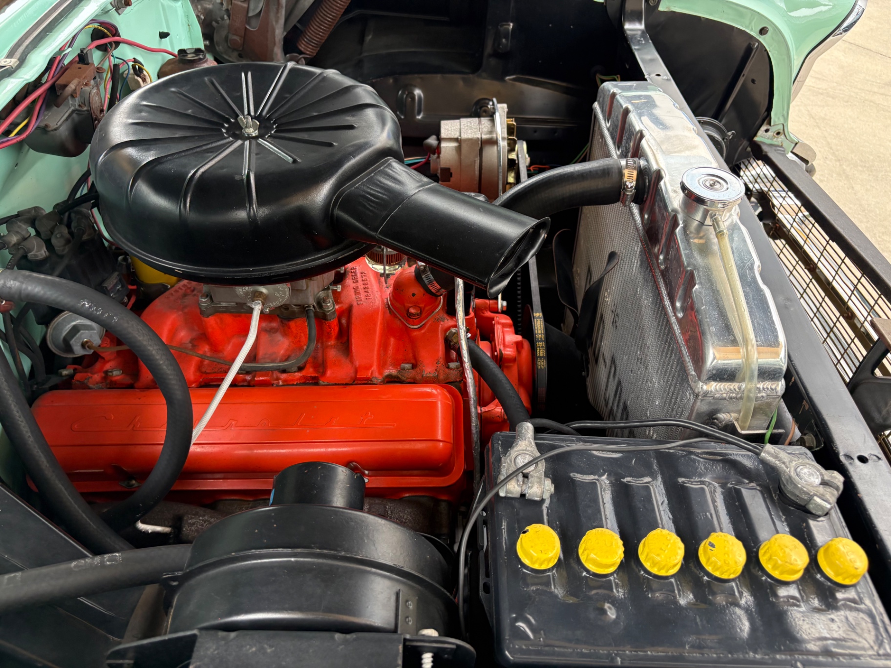 Vehicle photo 27