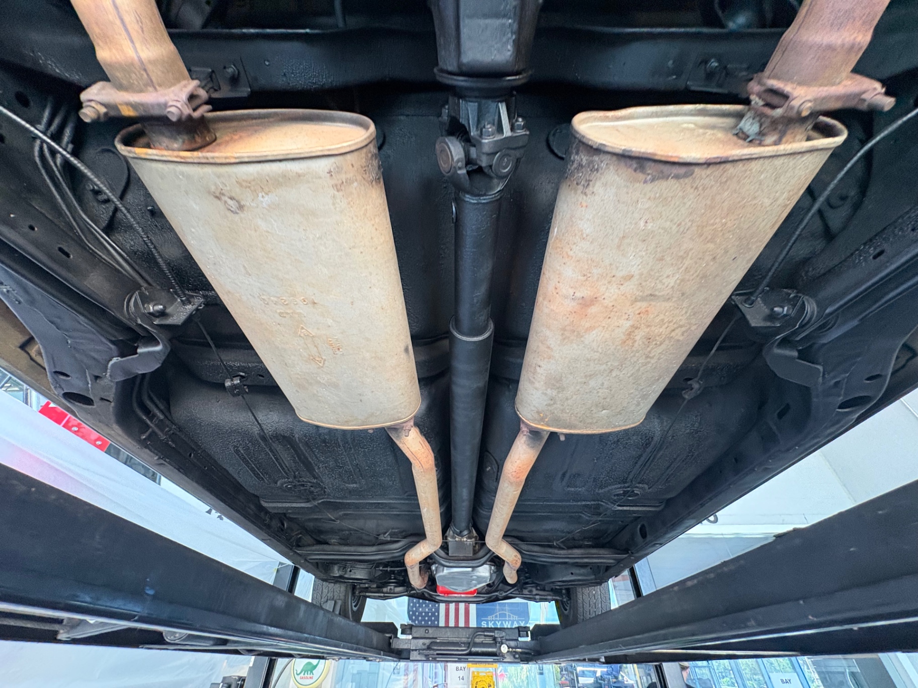 Vehicle photo 49
