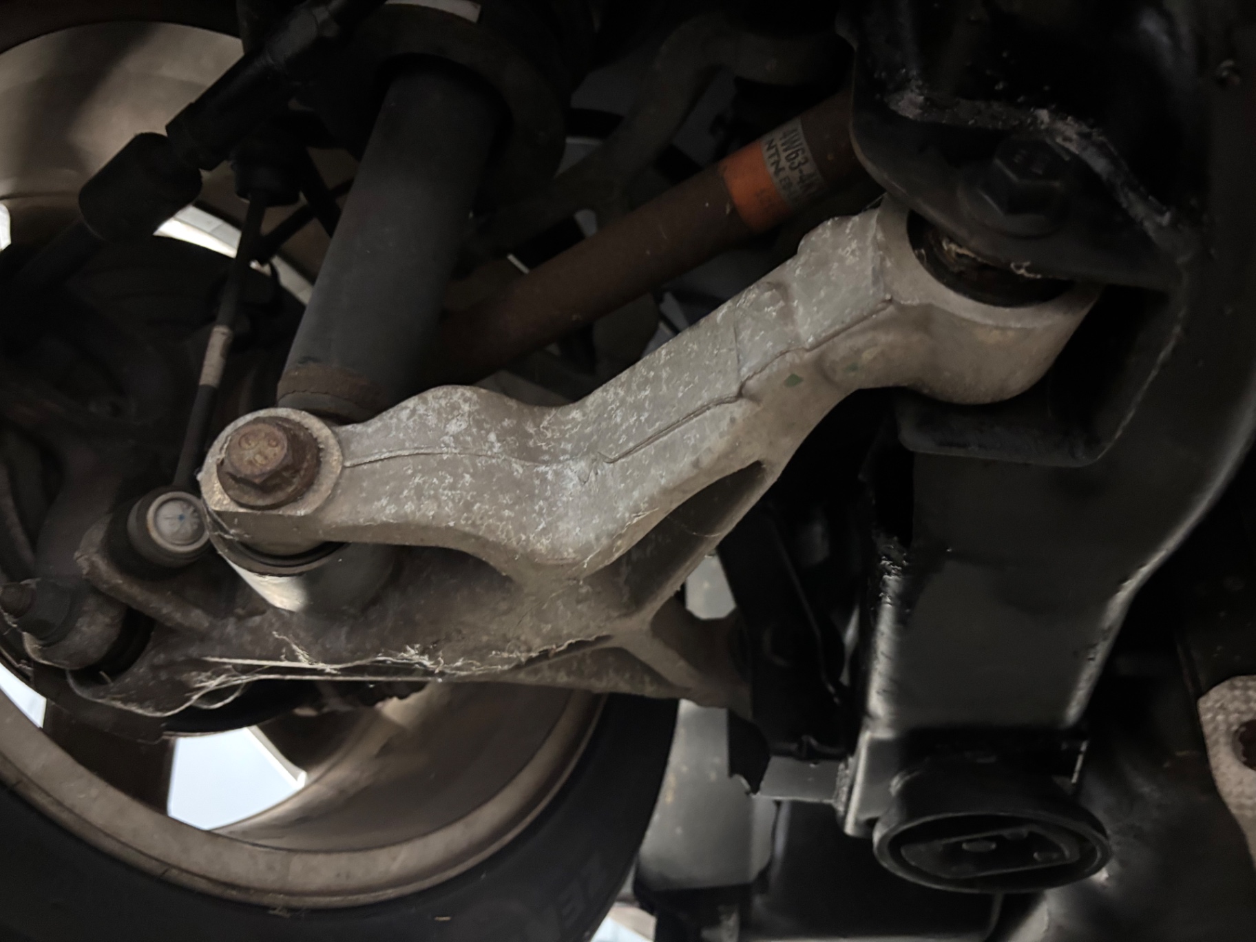 Vehicle photo 35