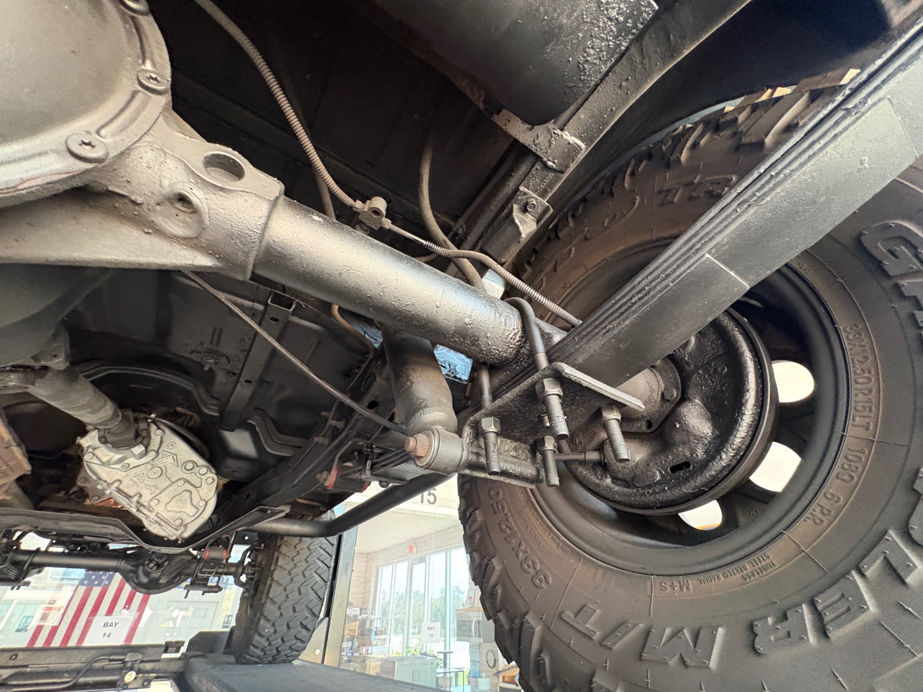 Vehicle photo 45