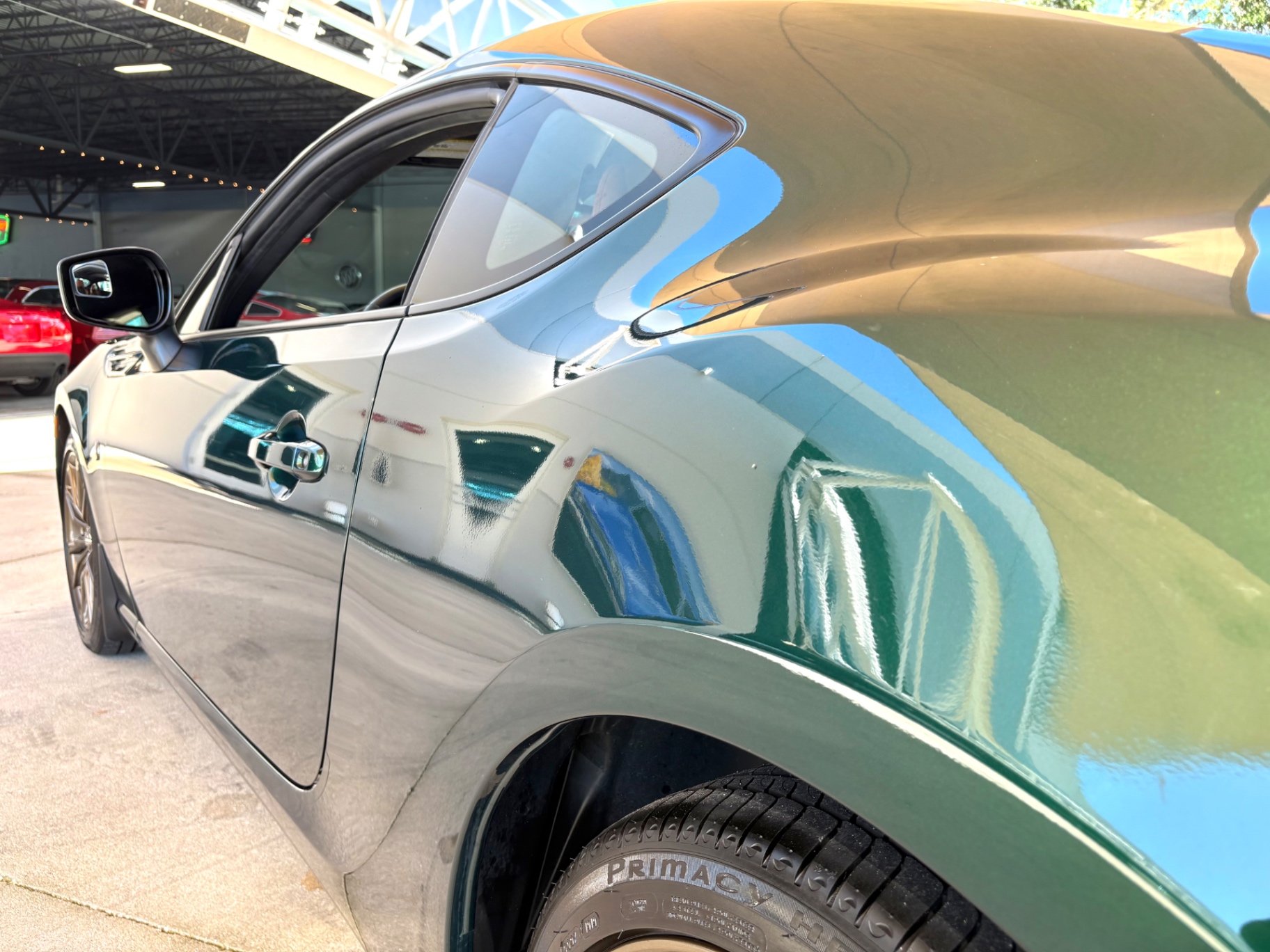 Vehicle photo 13