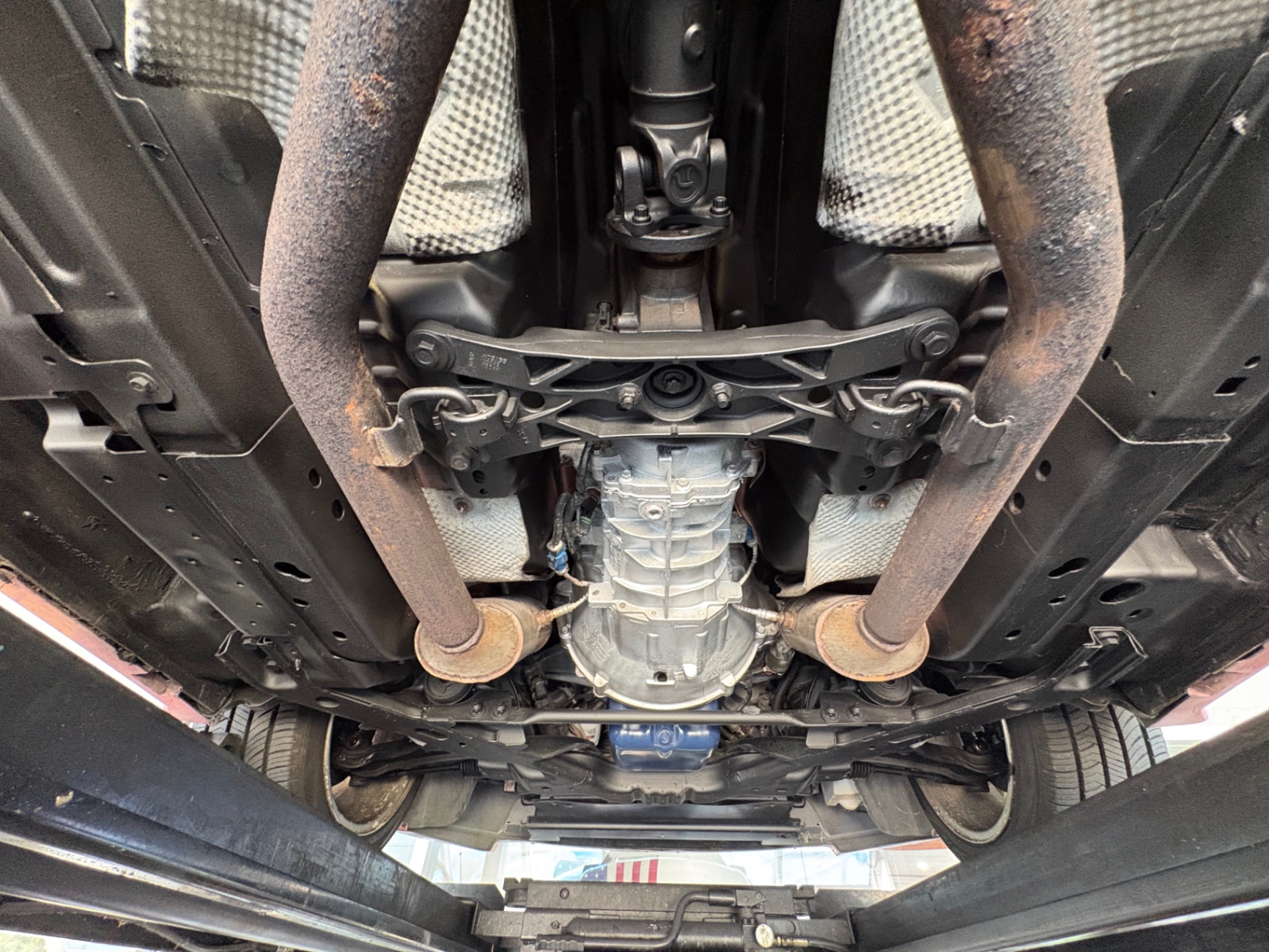 Vehicle photo 54