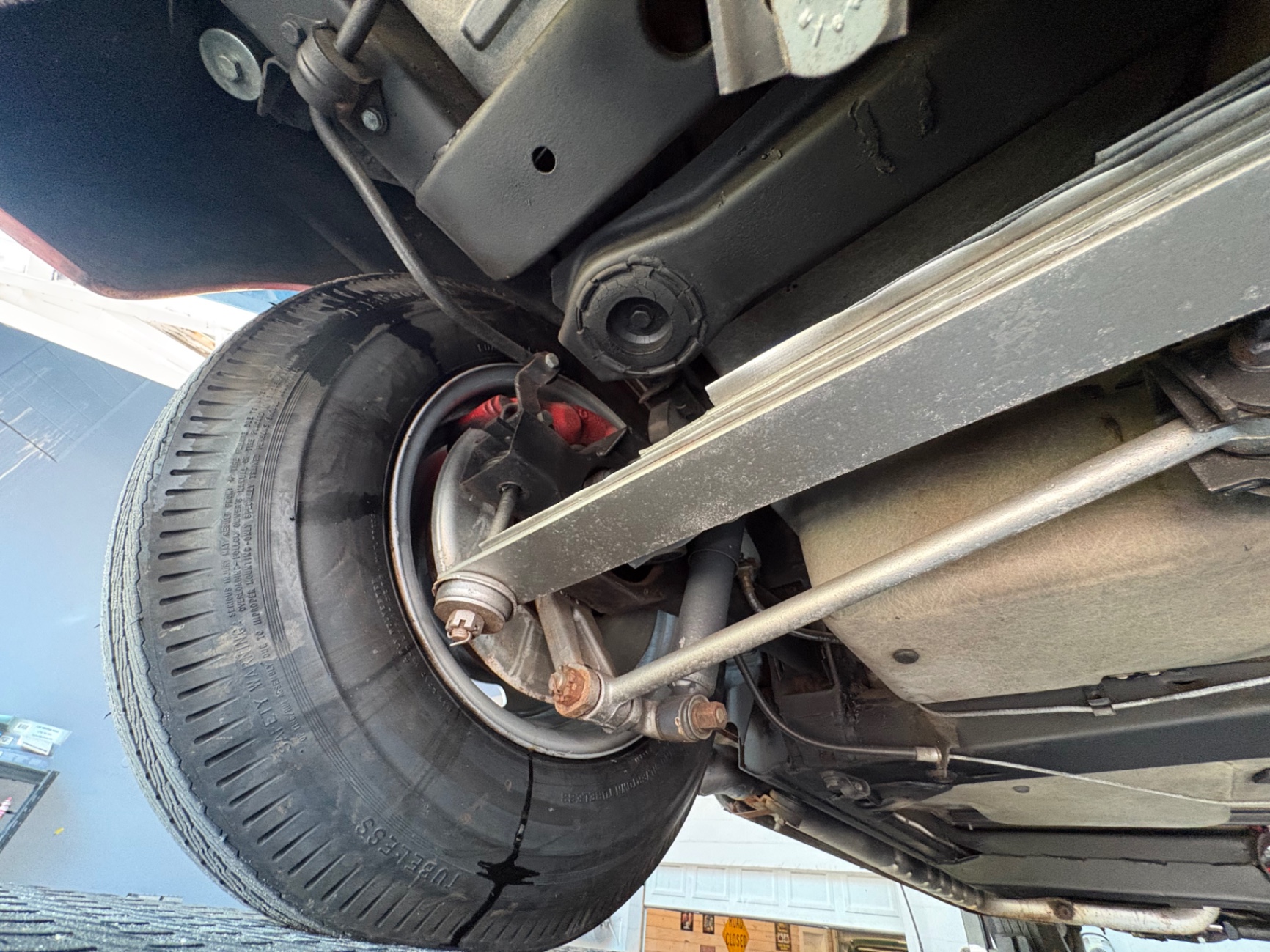 Vehicle photo 49