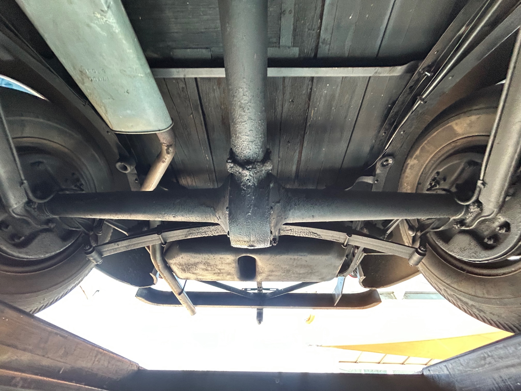 Vehicle photo 51