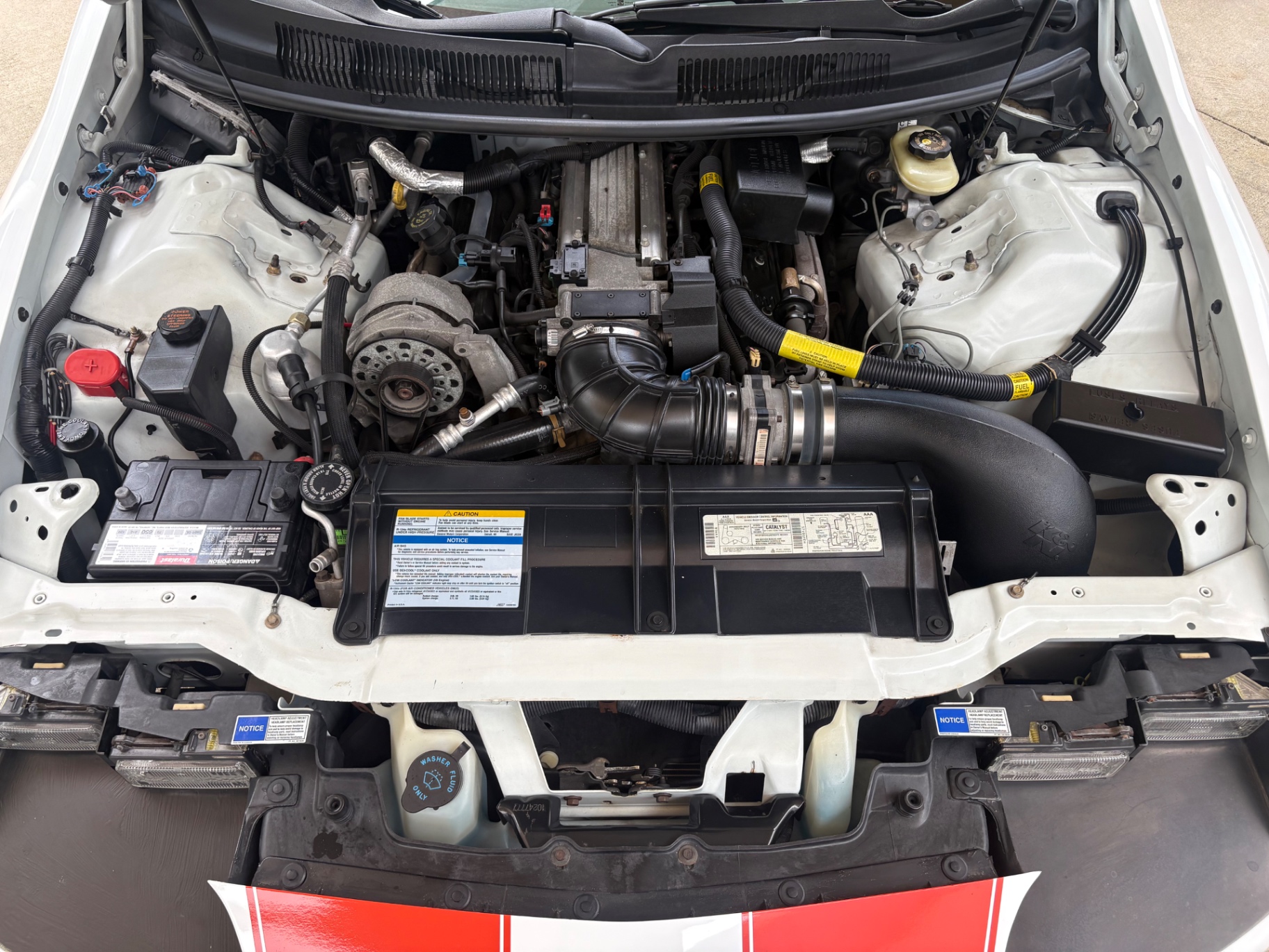 Vehicle photo 25