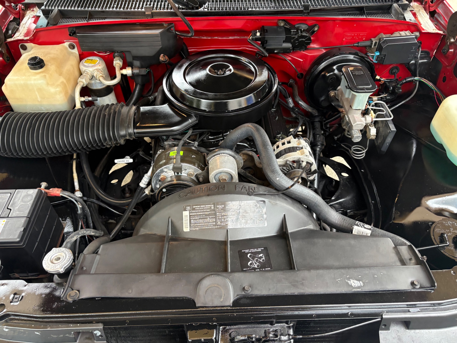 Vehicle photo 26