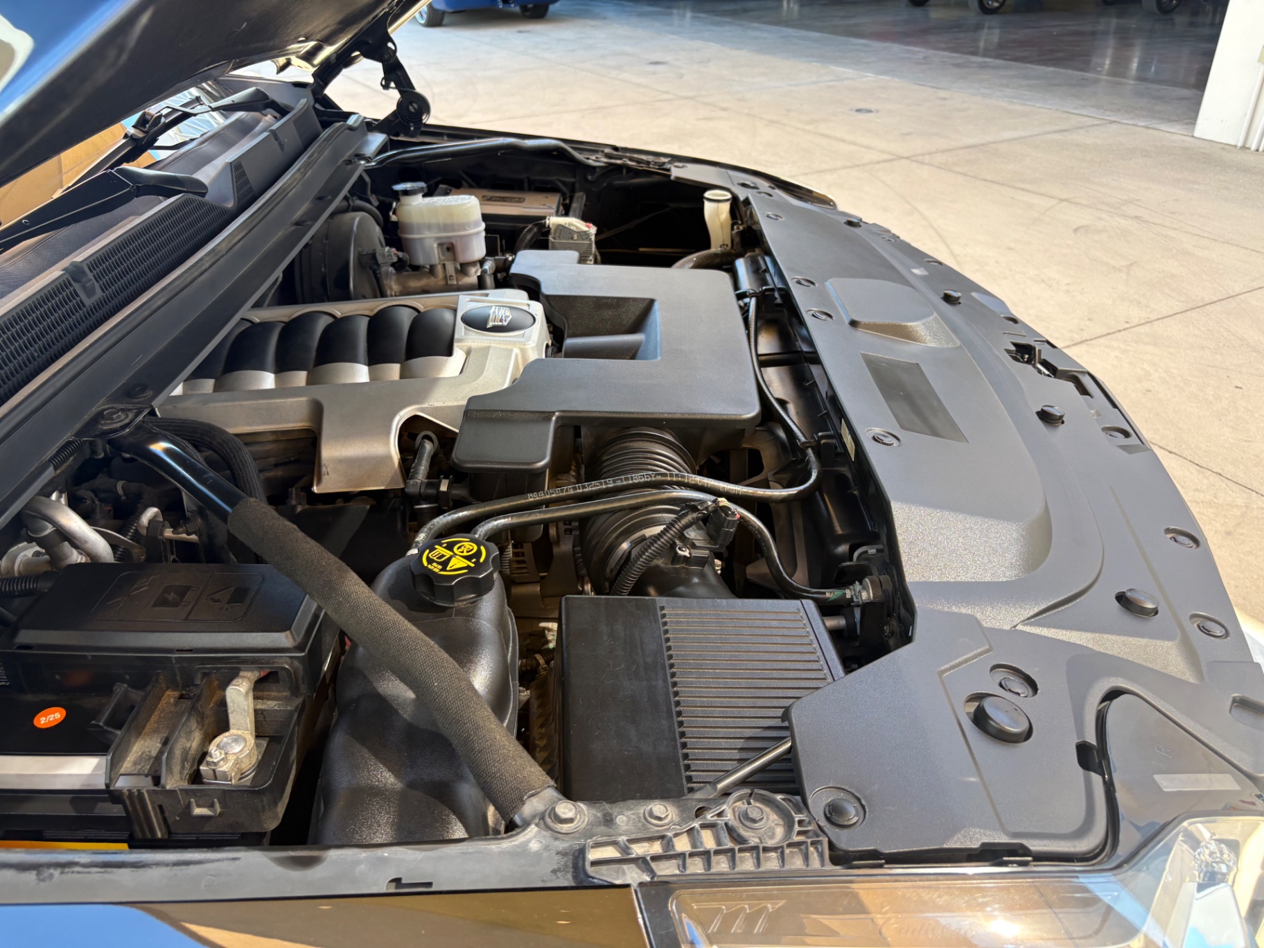 Vehicle photo 24