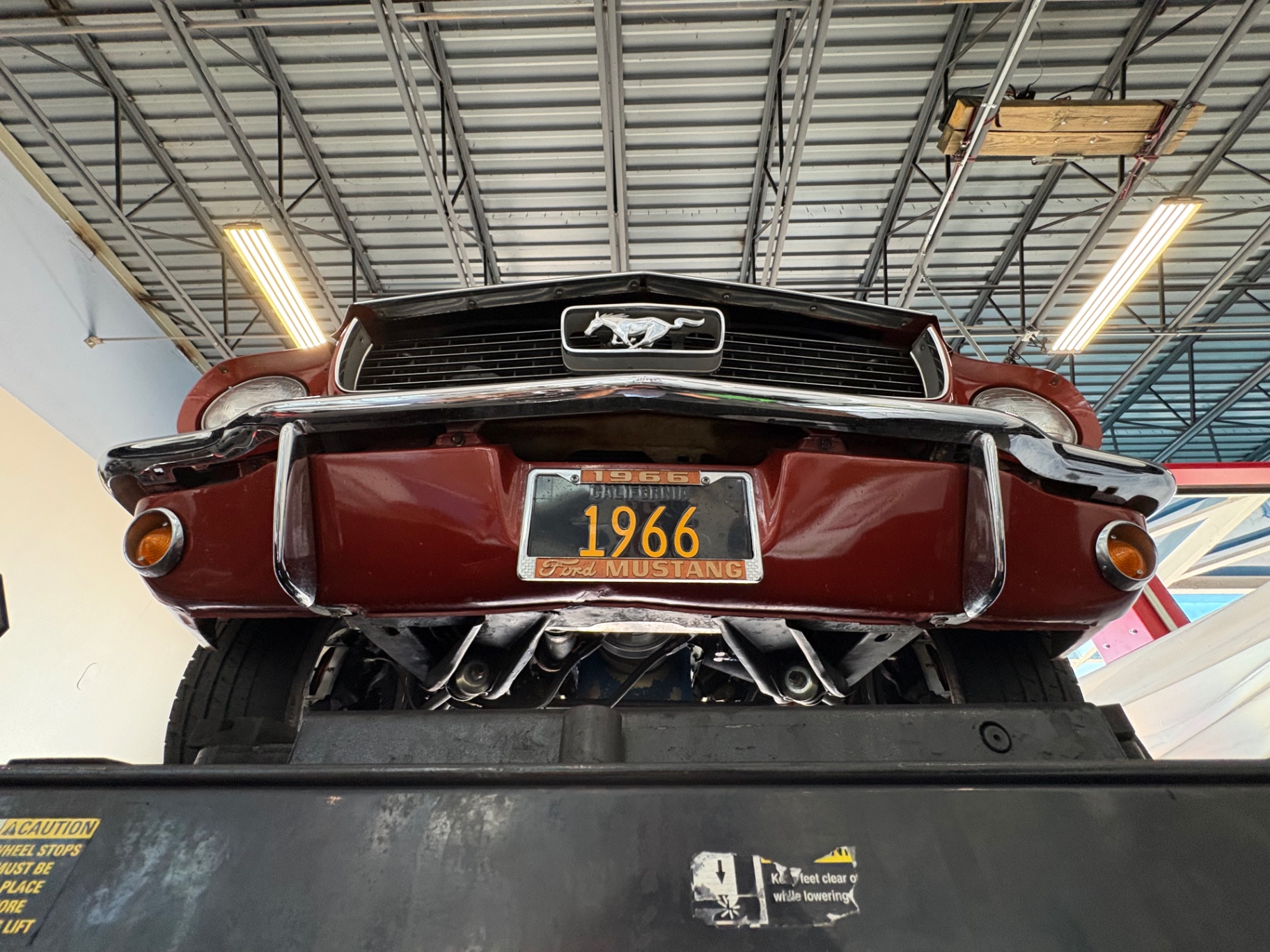 Vehicle photo 60